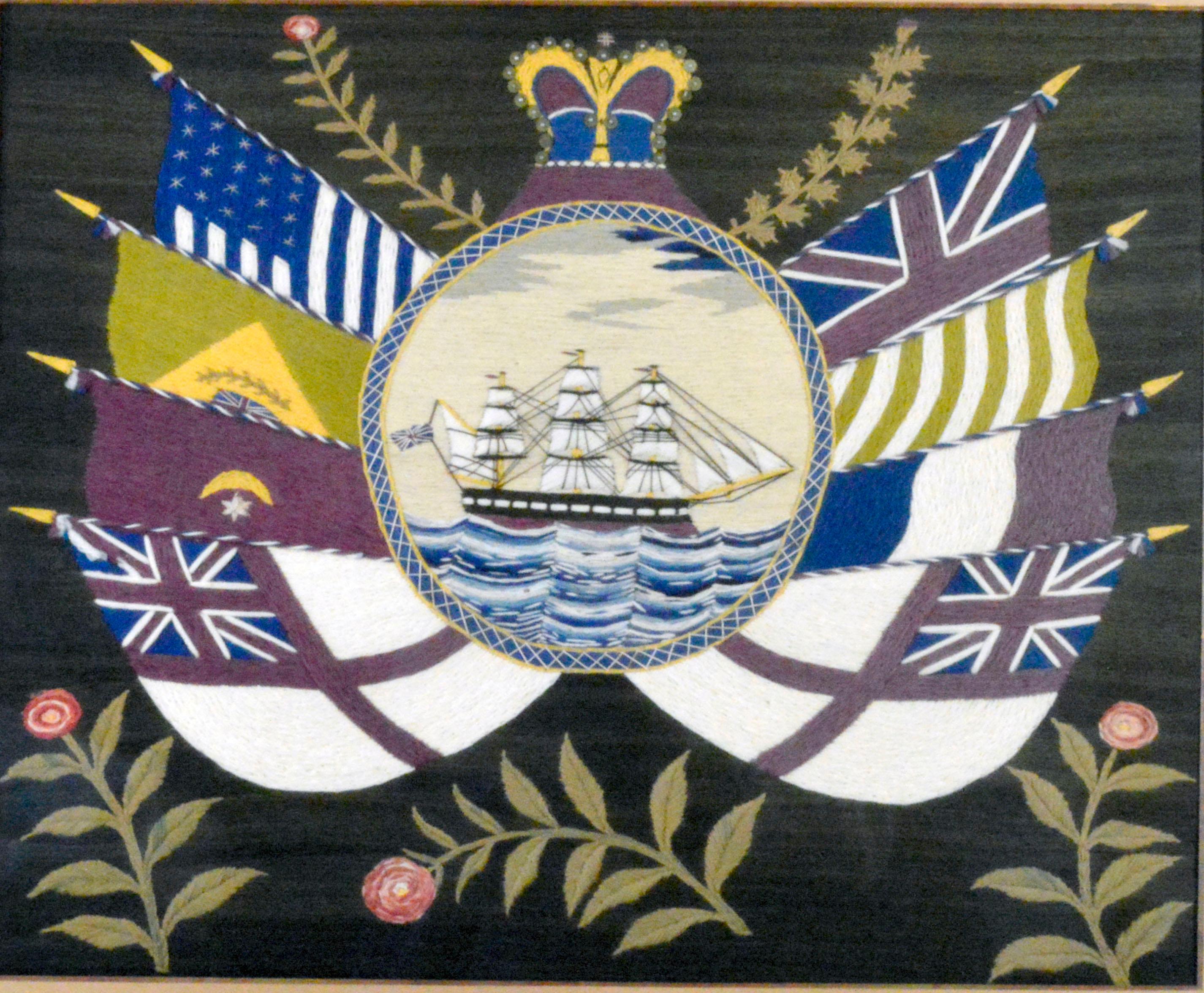 Paire de tableaux ou woolies de marins britanniques avec navire et drapeaux Bon état - En vente à Downingtown, PA