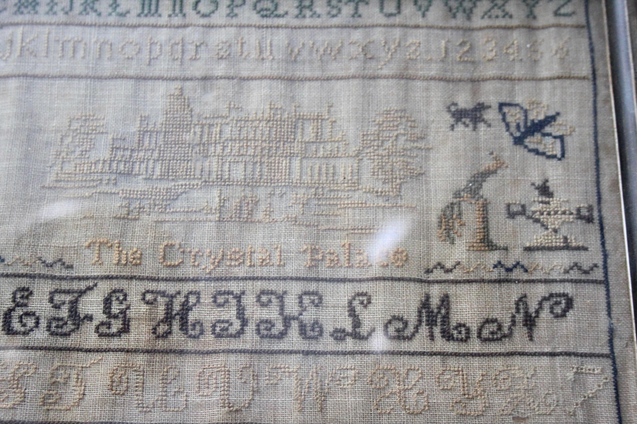 Britisches Stickmustertuch, signiert und datiert Juni 1860 im Angebot 1