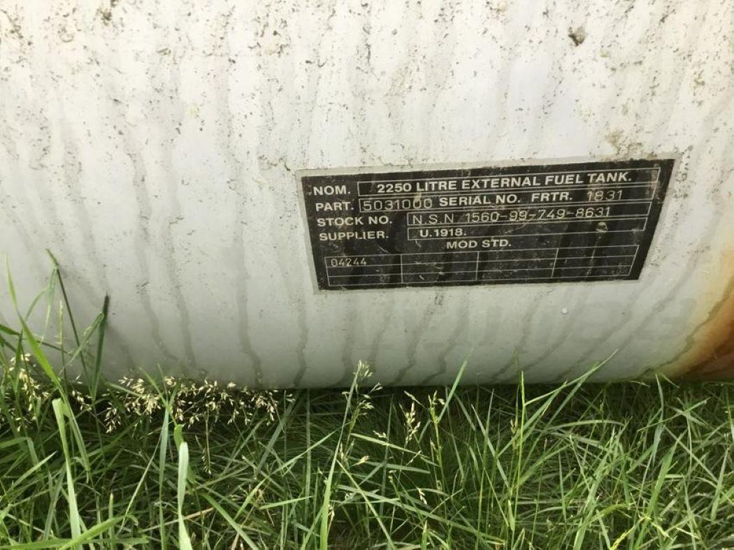 Aluminium Réservoir de carburant de l'avion de chasse britannique Tornado en vente