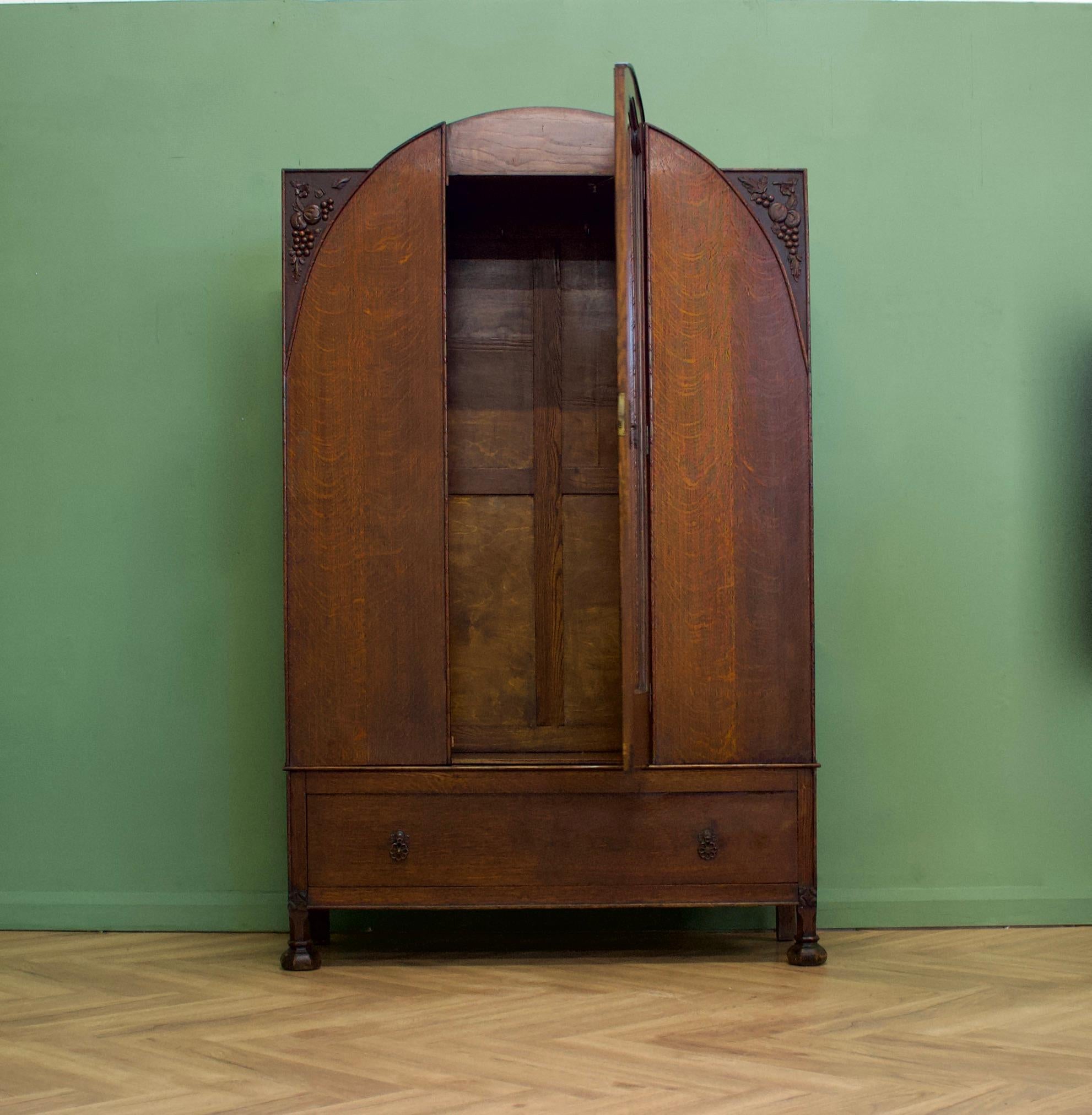 British Vintage Art Deco Dark Oak Wardrobe, 1930s 3