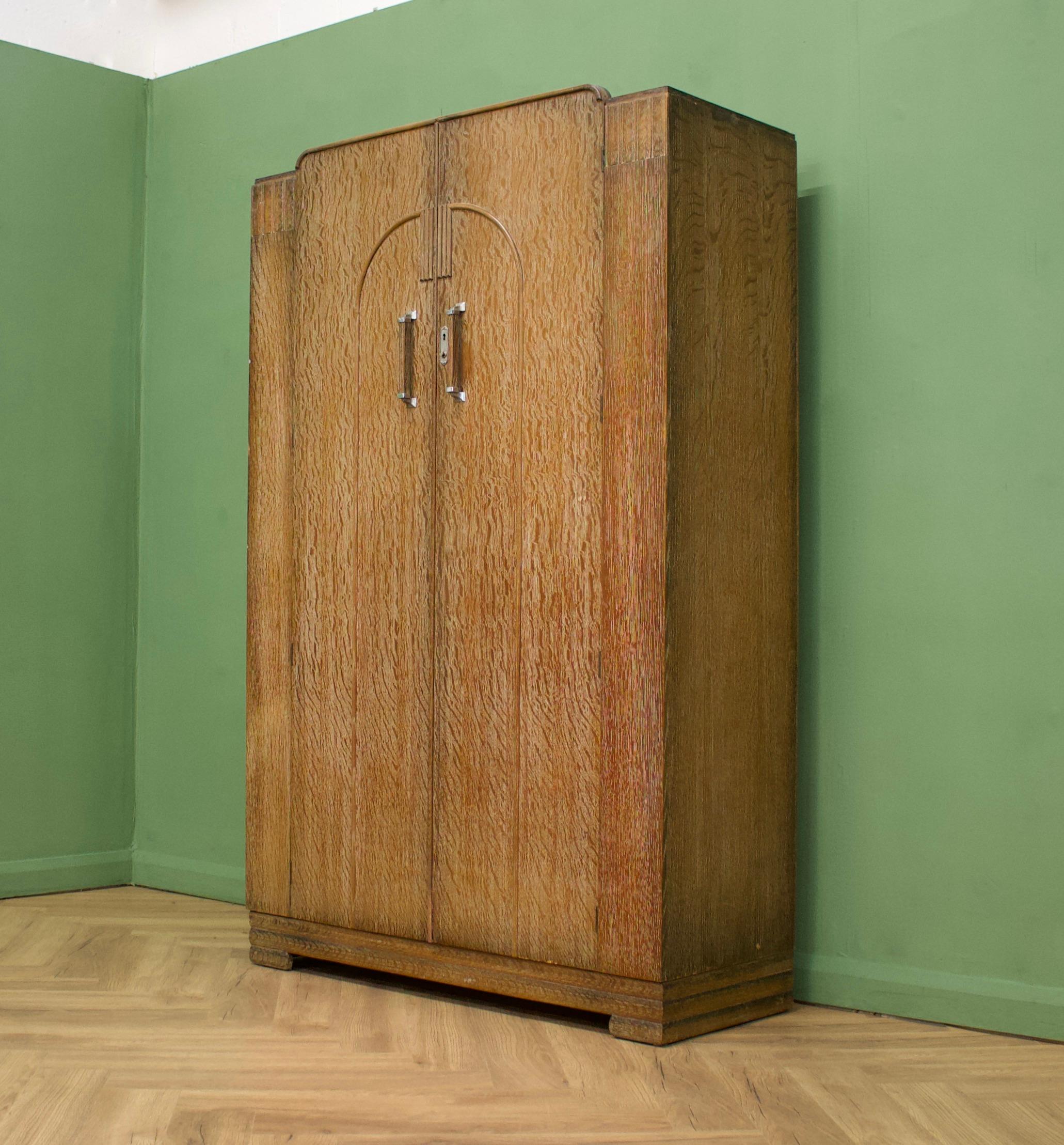 Mid-20th Century British Vintage Art Deco Limed Oak Wardrobe from Maple and Co, 1930s For Sale
