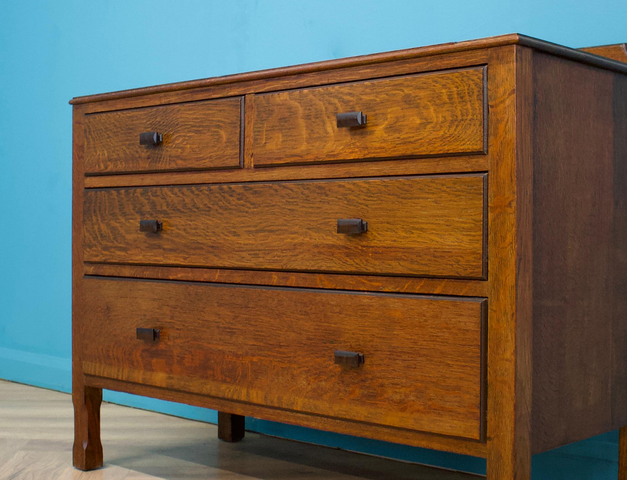 British Vintage Art Deco Oak Chest of Drawers, 1930s 1