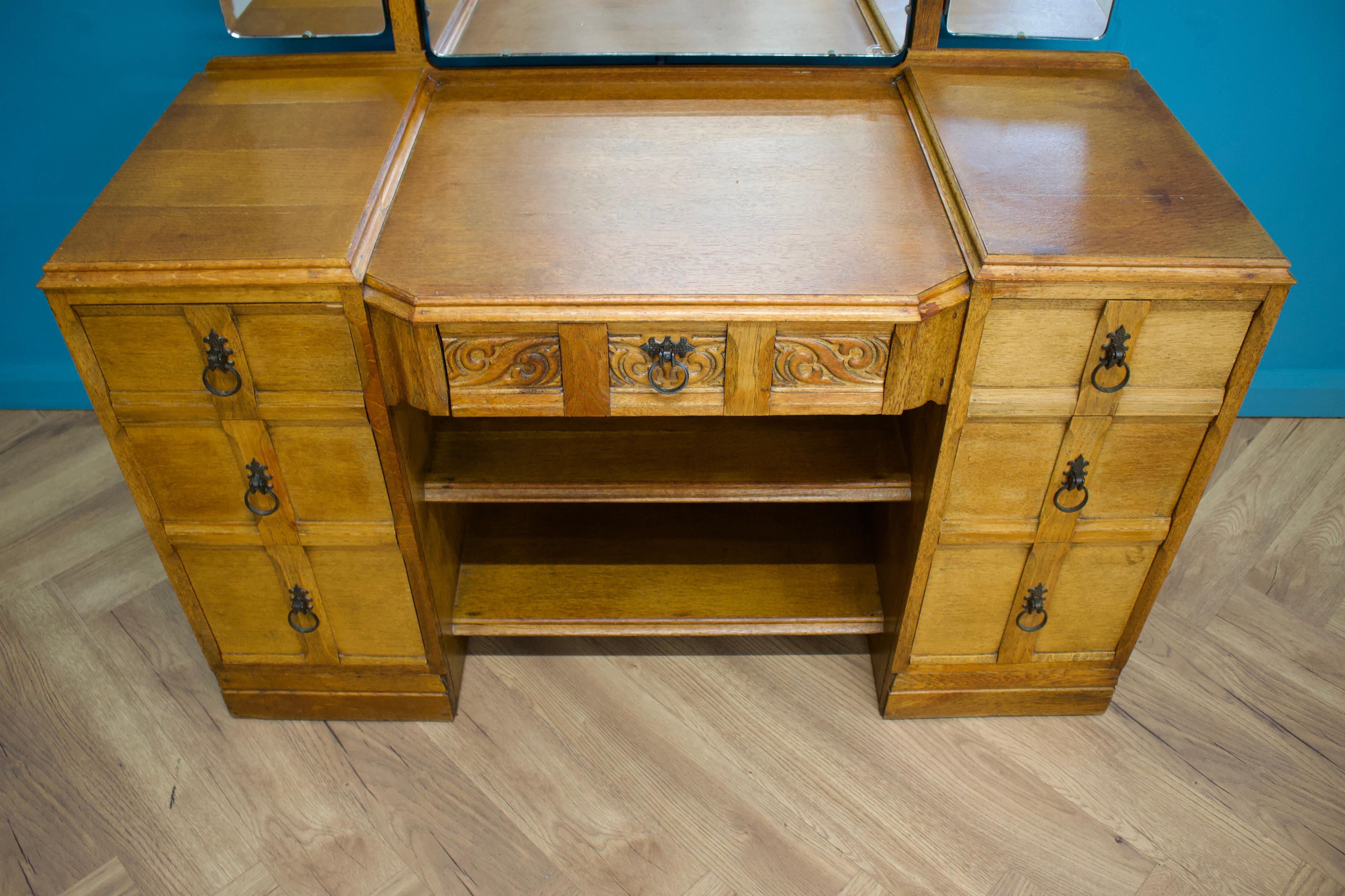 British Vintage Art Deco Oak Dressing Table, 1930s 1