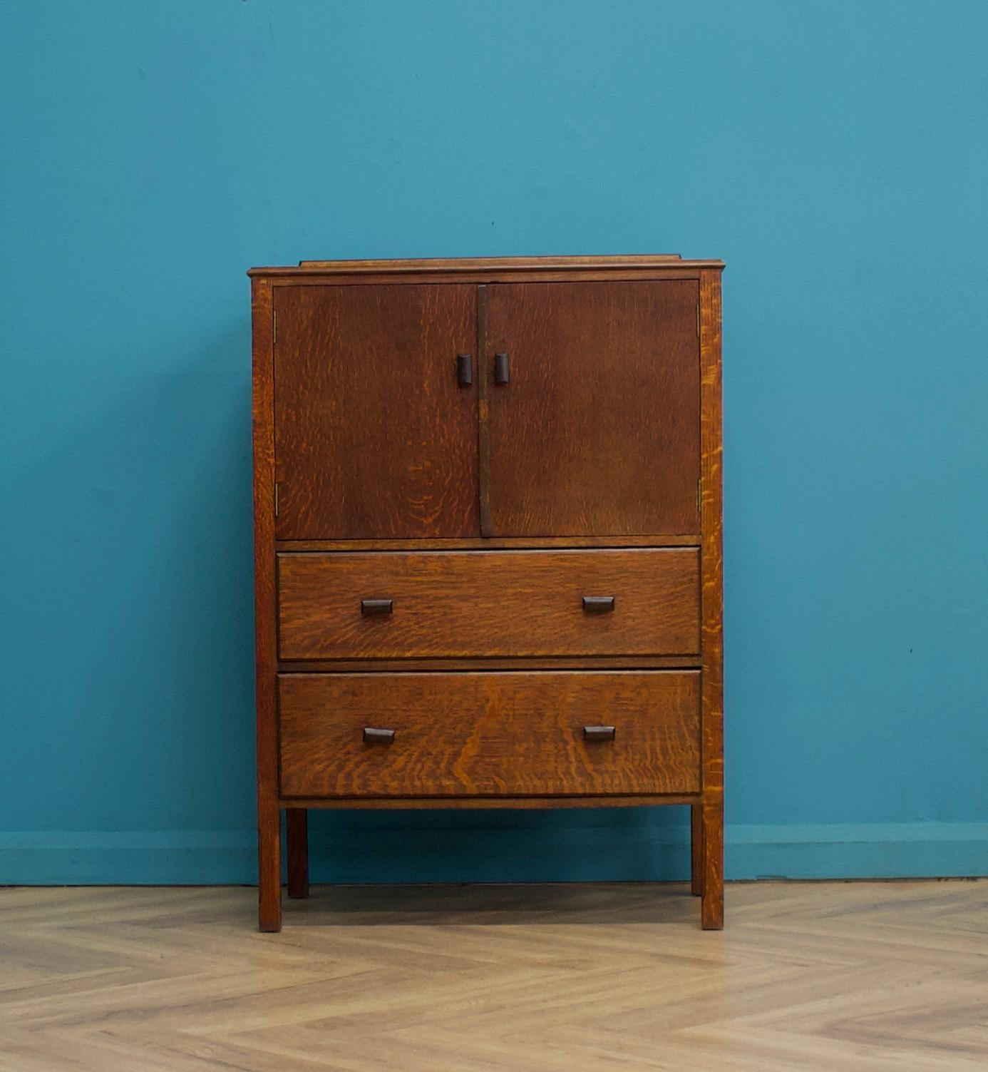 Mid-20th Century British Vintage Art Deco Oak Tallboy, 1930s