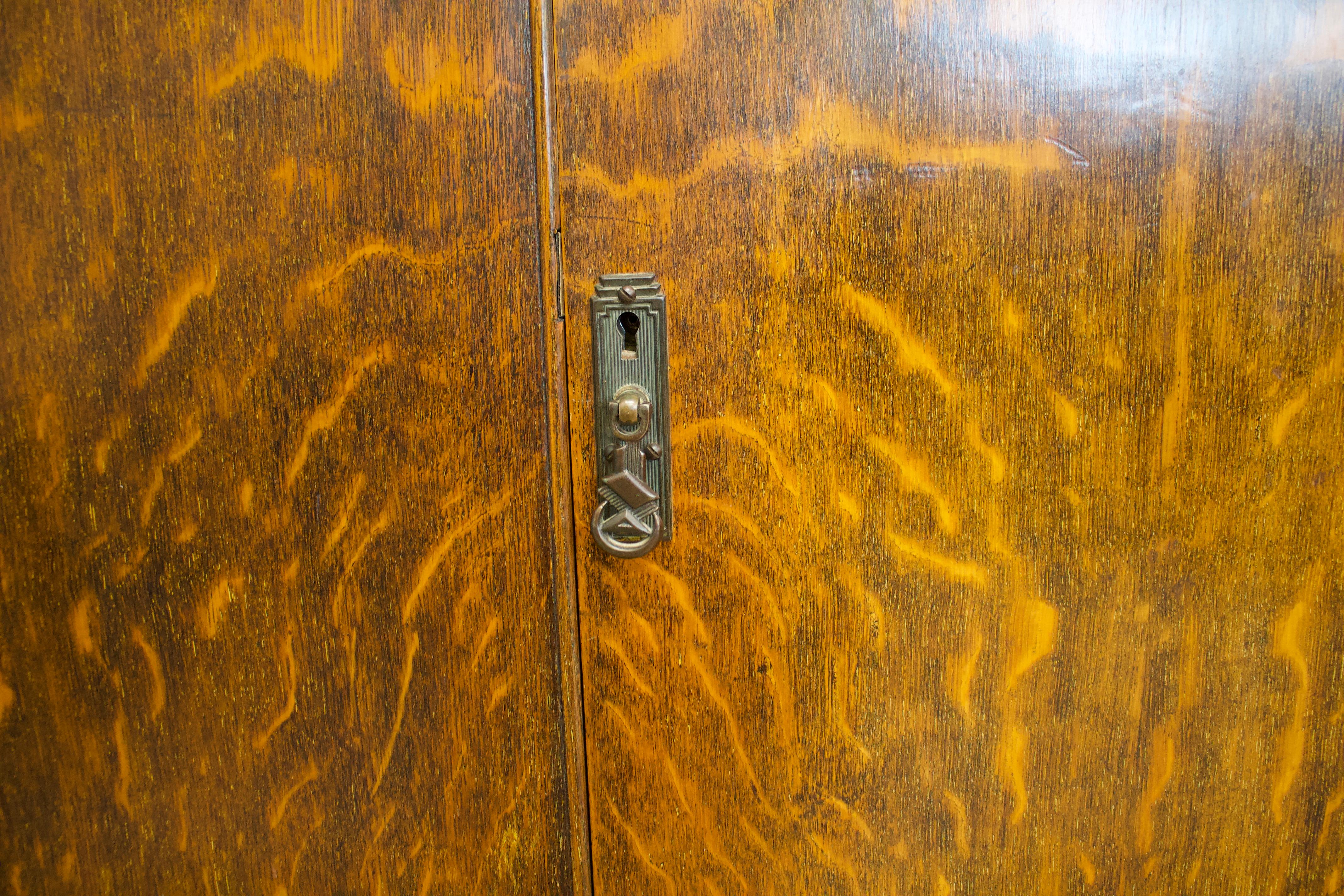 British Vintage Art Deco Oak Wardrobe, 1930s 2