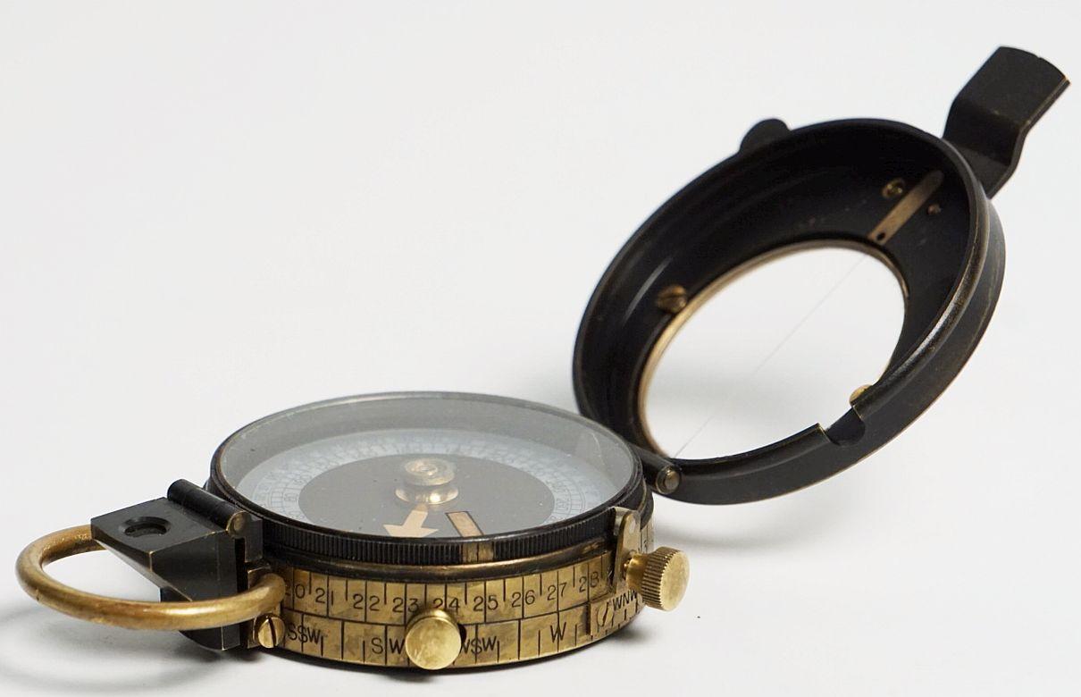 British WWI Marching Compass with Leather Case 9