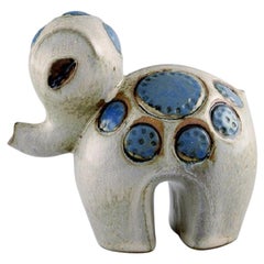 Britt-Louise Sundell für Gustavsberg, Ringo 1 Baby Elefant aus glasierter Keramik