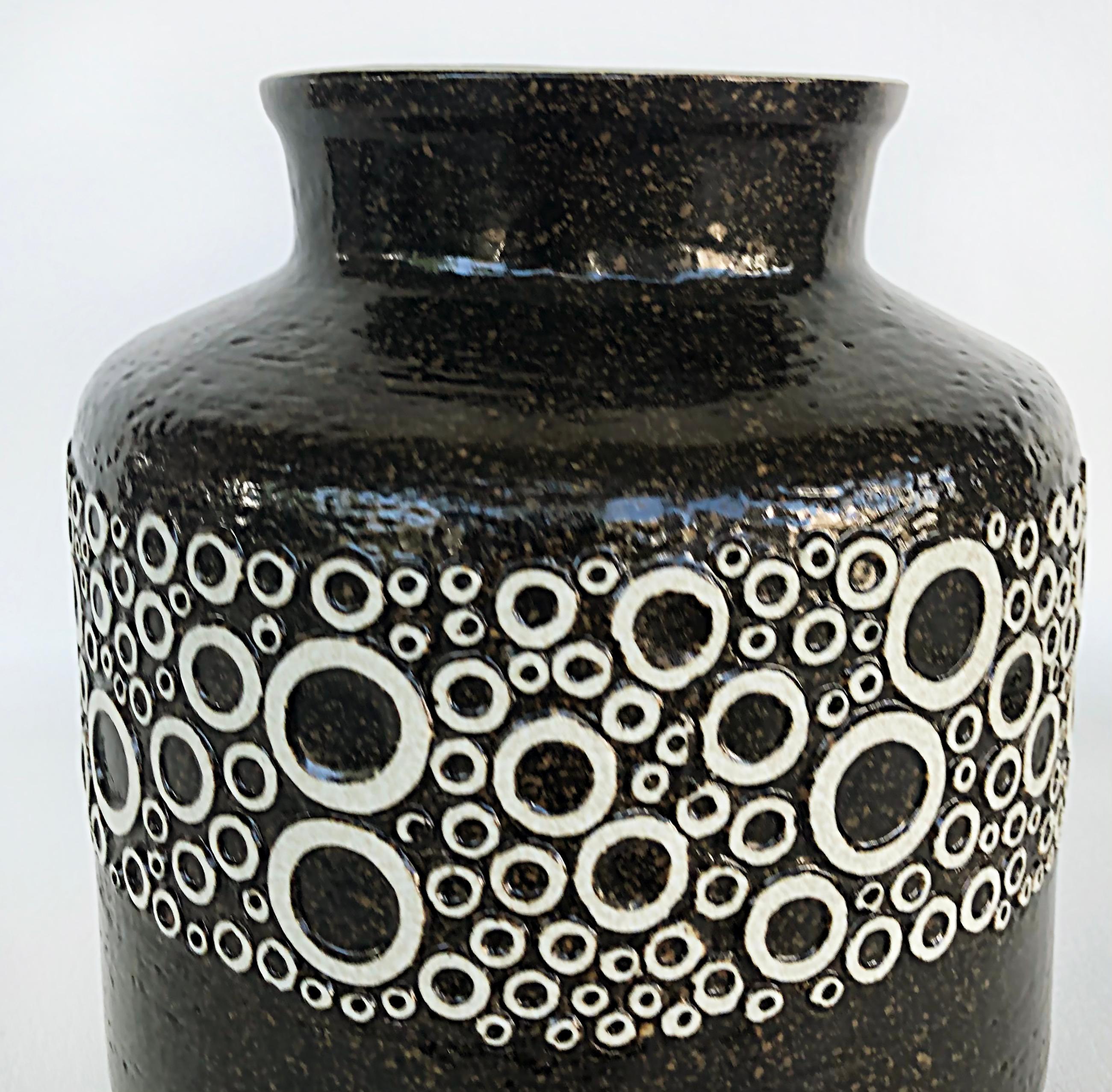 Clay Britt-Marie Sundell Gustavsberg Ceramics Kreta Vase, Dish, Sweden, 1950s Set 2