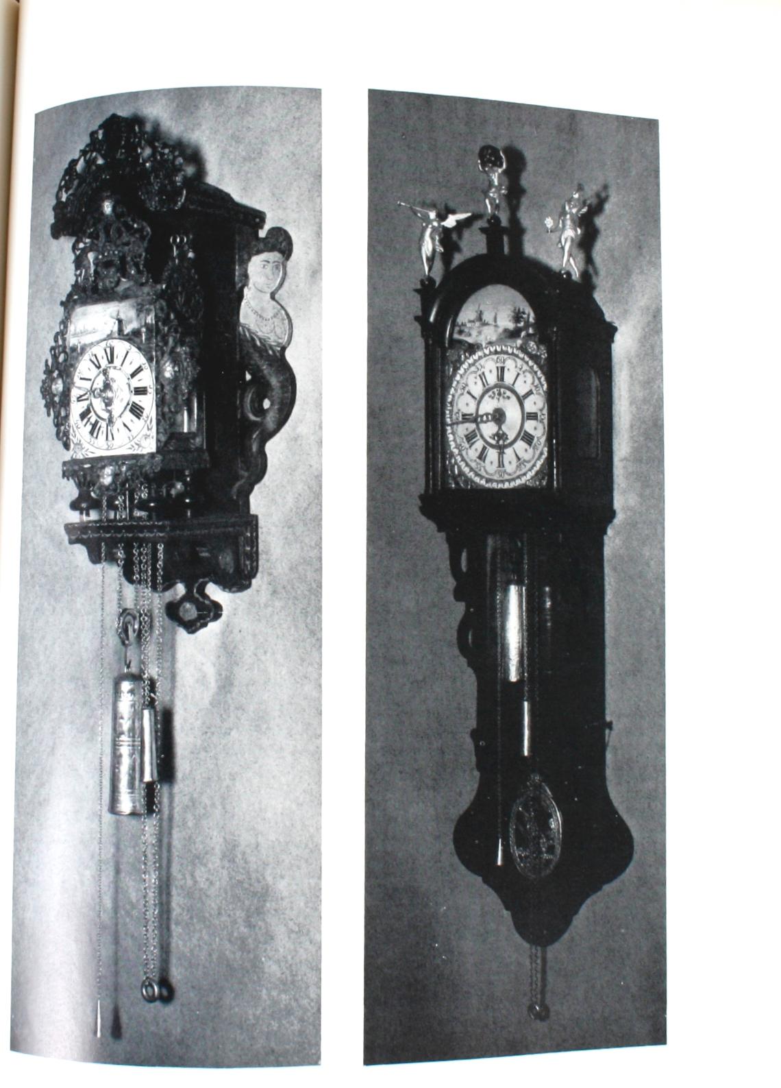 Milieu du XXe siècle Anciennes horloges et montres Britten et leur créateur par Granville Hugh Baillie en vente