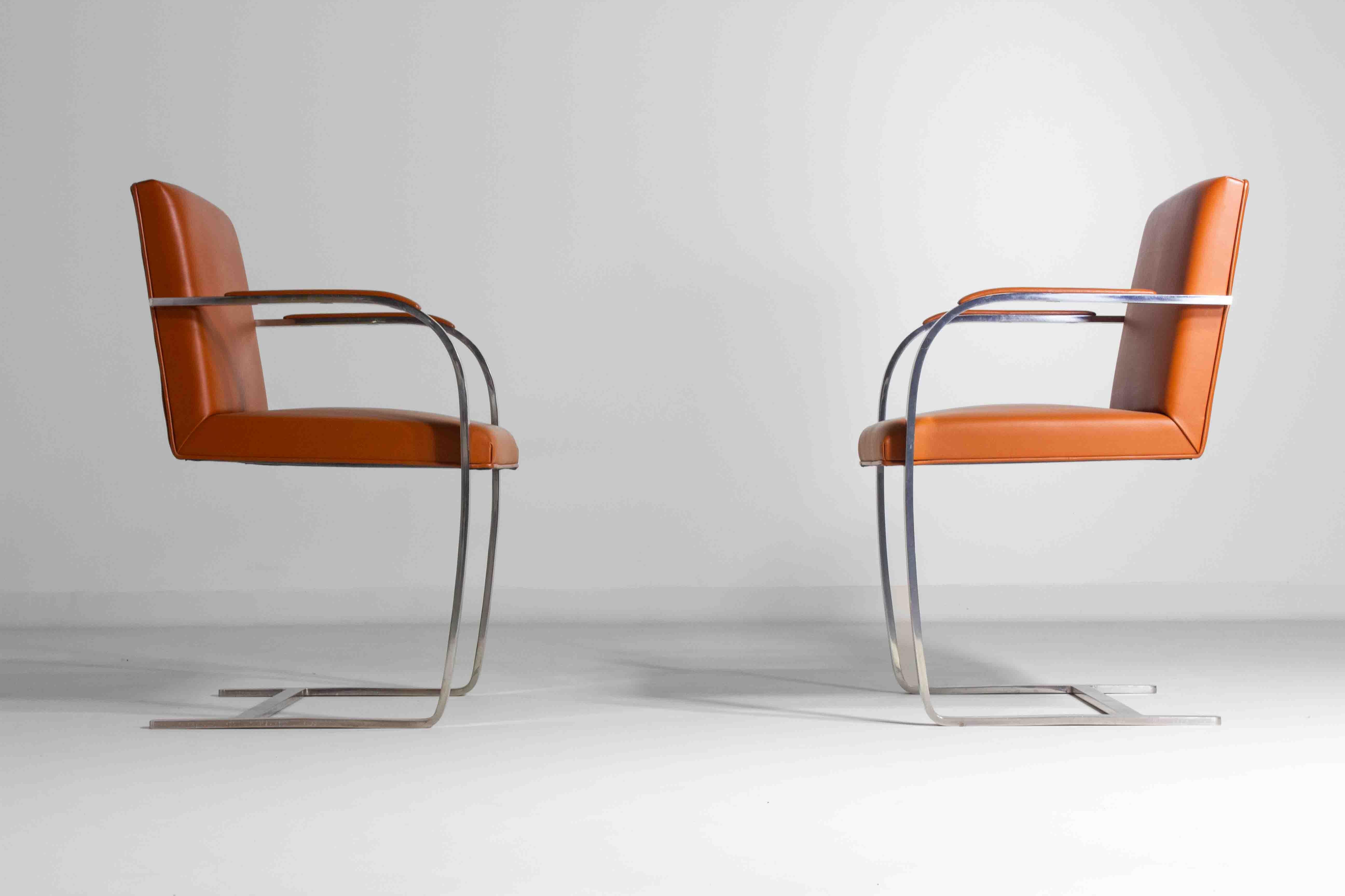 Steel BRNO flat-bar chairs by Mies Van Der Rohe for Knoll International, 1970s For Sale