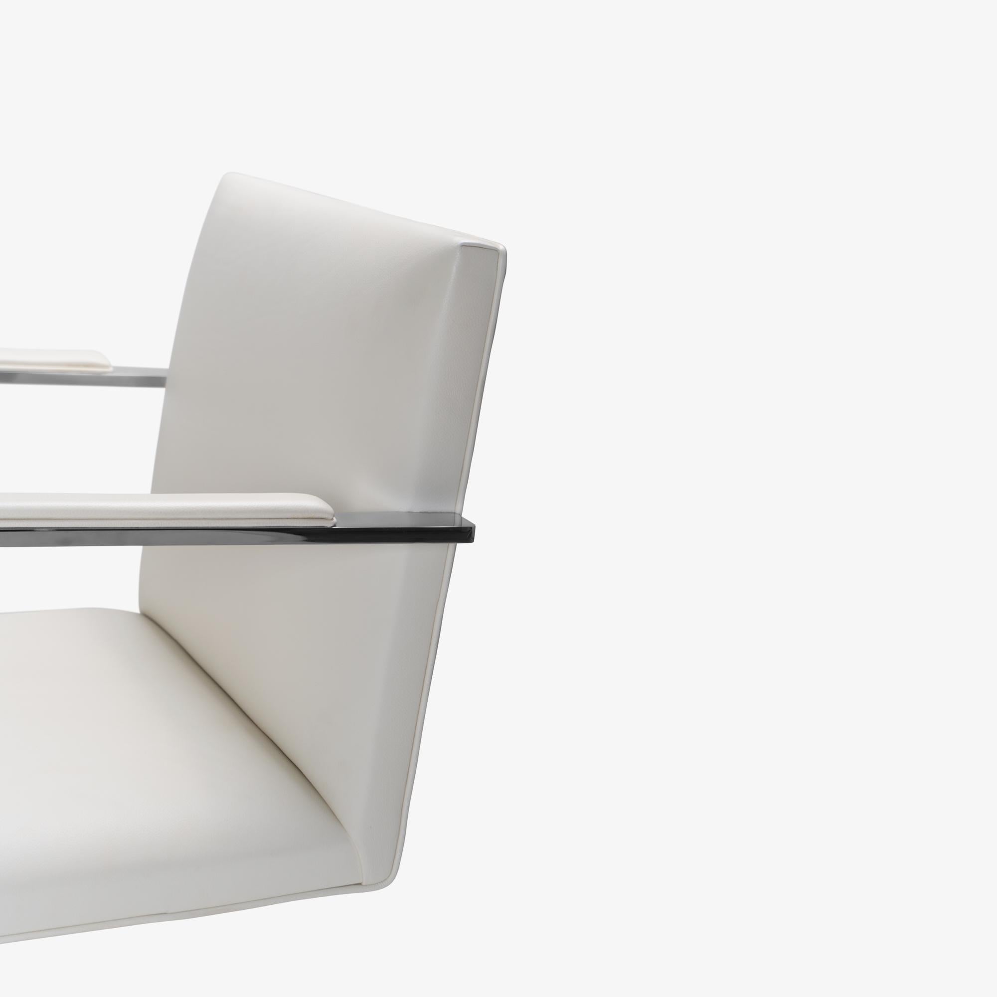 Brno Flache Barstühle aus elfenbeinfarbenem Leder von Mies van der Rohe für Knoll, 4er-Set, Brno (Stahl) im Angebot