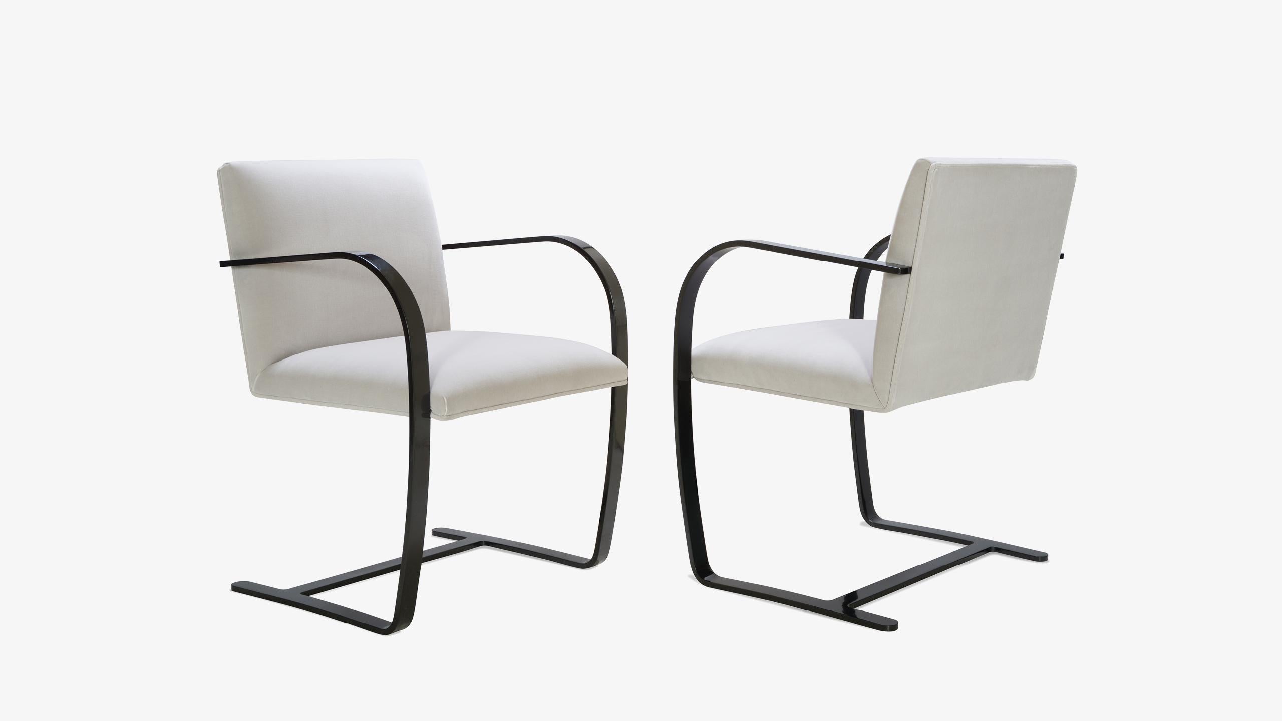 Bauhaus Brno Flat-Bar Chairs in Velvet, Black Gloss by Mies van der Rohe for Knoll, 6 For Sale