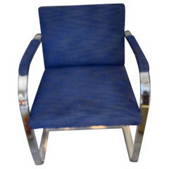 Silla de bar Brno Iconic Flat de Mies van der Rohe