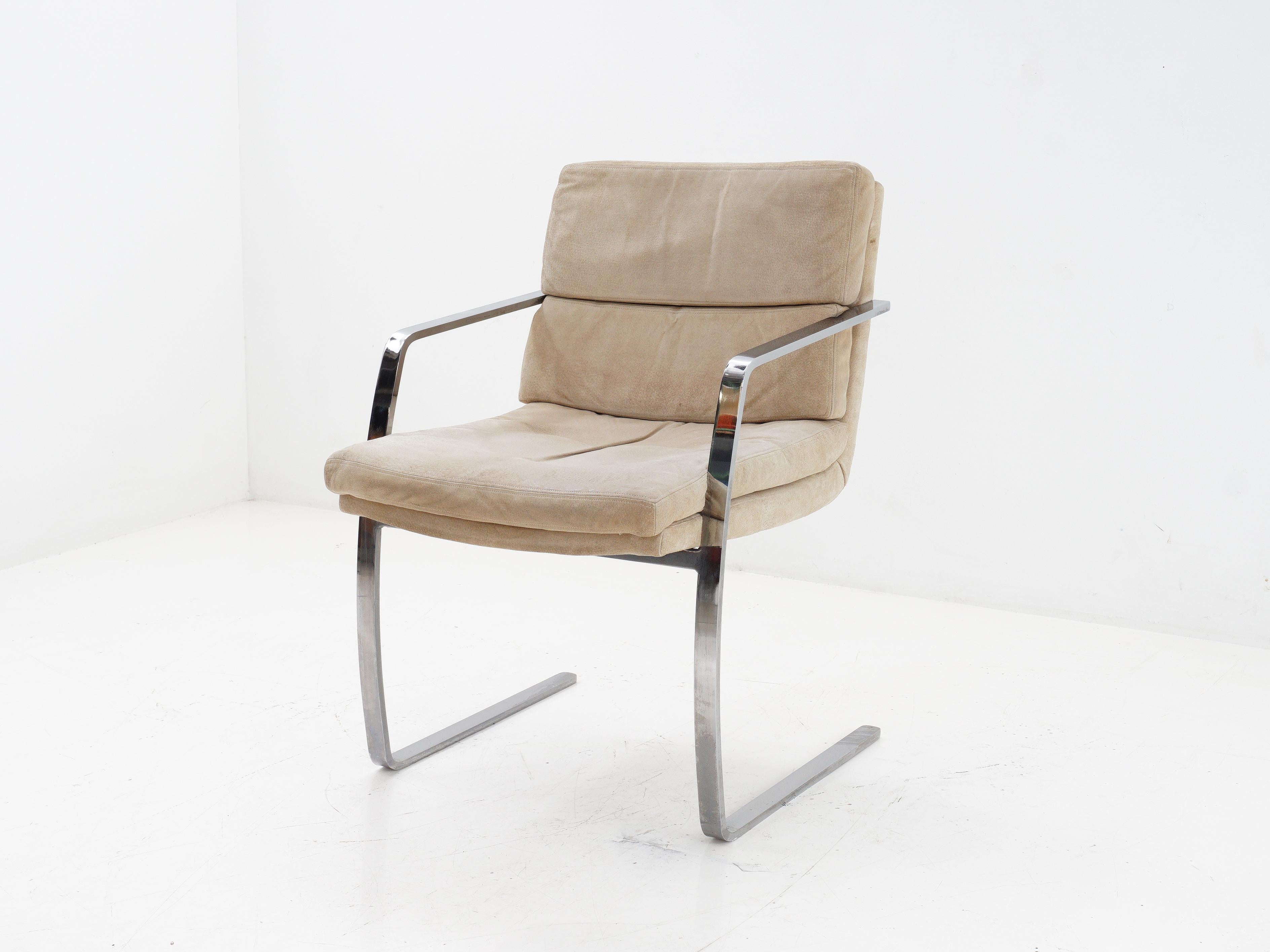 Bauhaus Chaise cantilever chromée de style BRNO, 1970