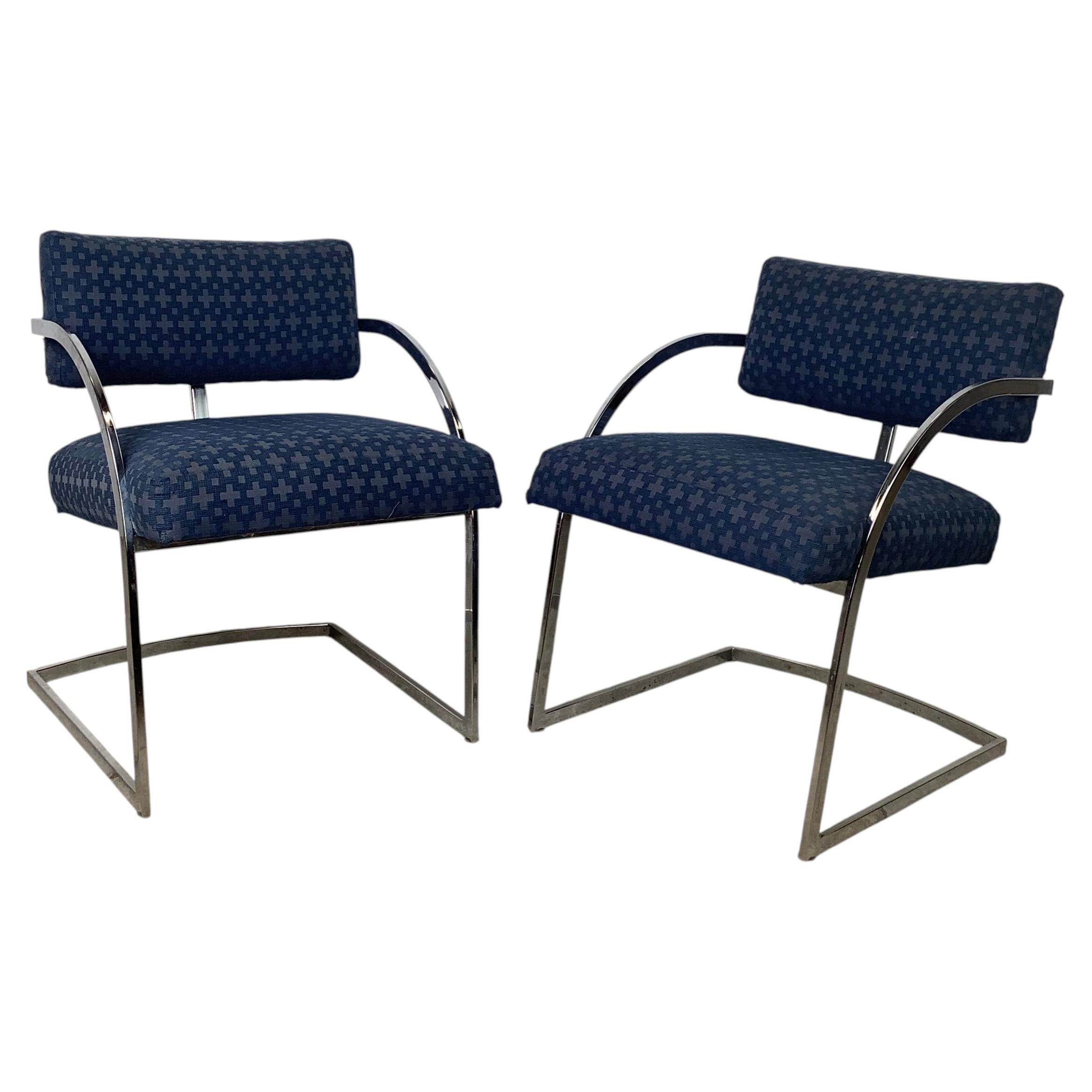 Brno Style Flat Bar Chrome Cantilever Armchairs, Pair For Sale