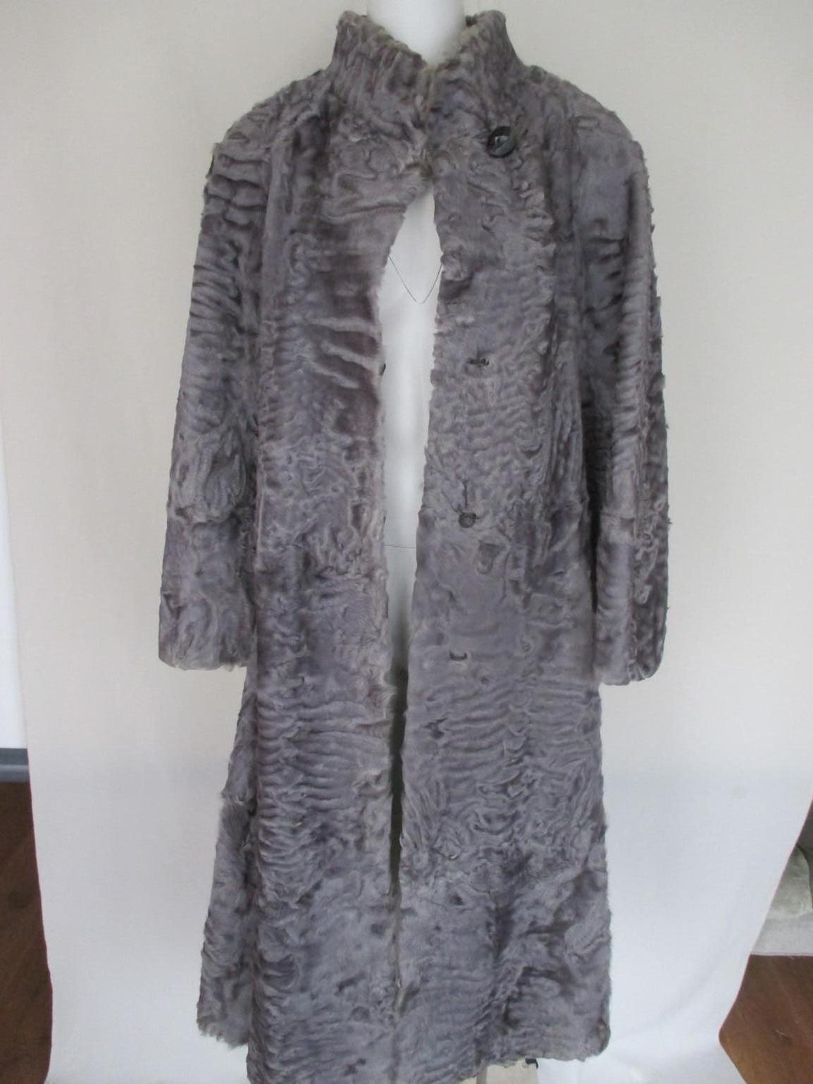 Gray  Broadtail Lamb fur coat For Sale