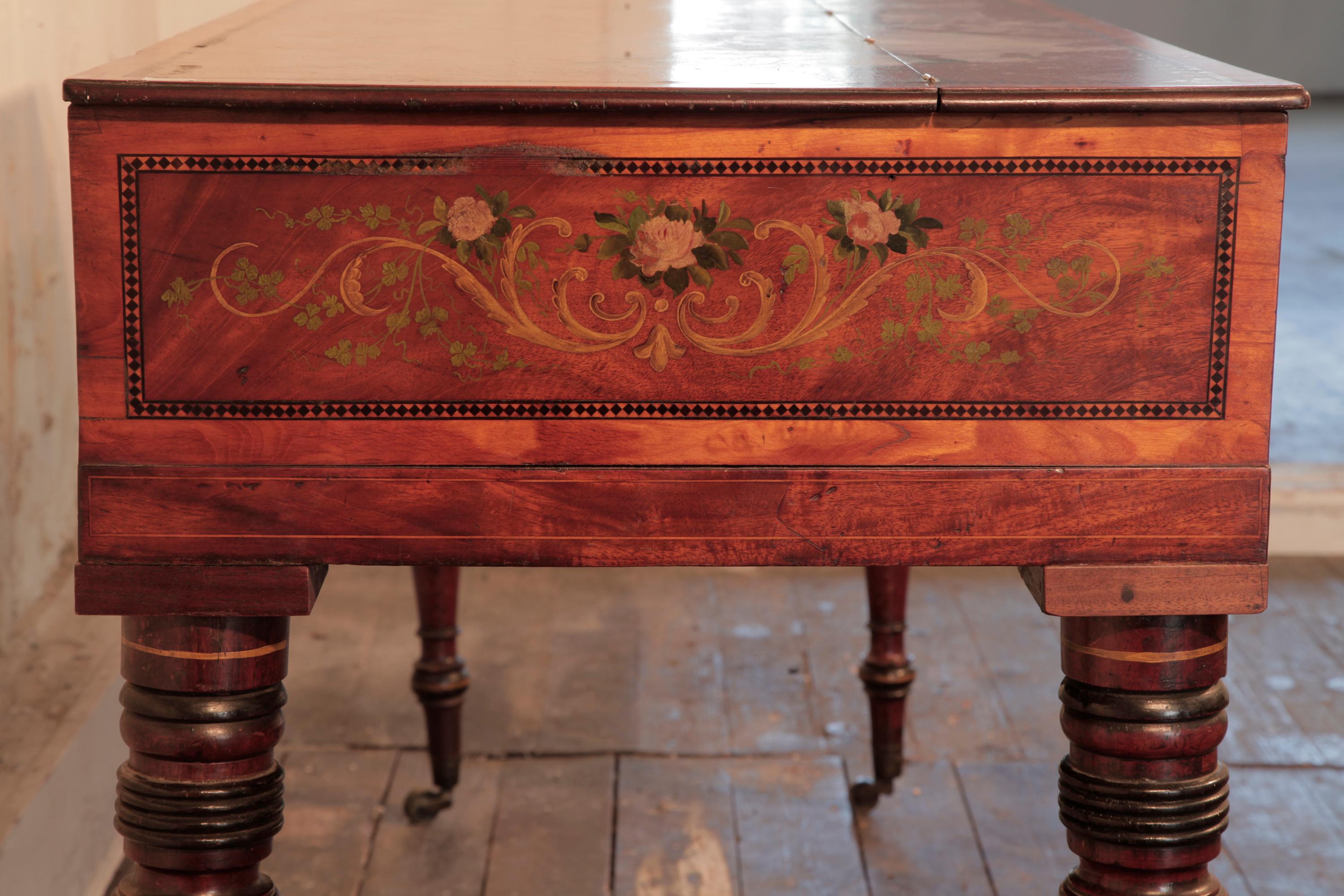 Incrusté Piano carré Broadwood en acajou peint à la main bordé d'incrustations Harlequin en vente