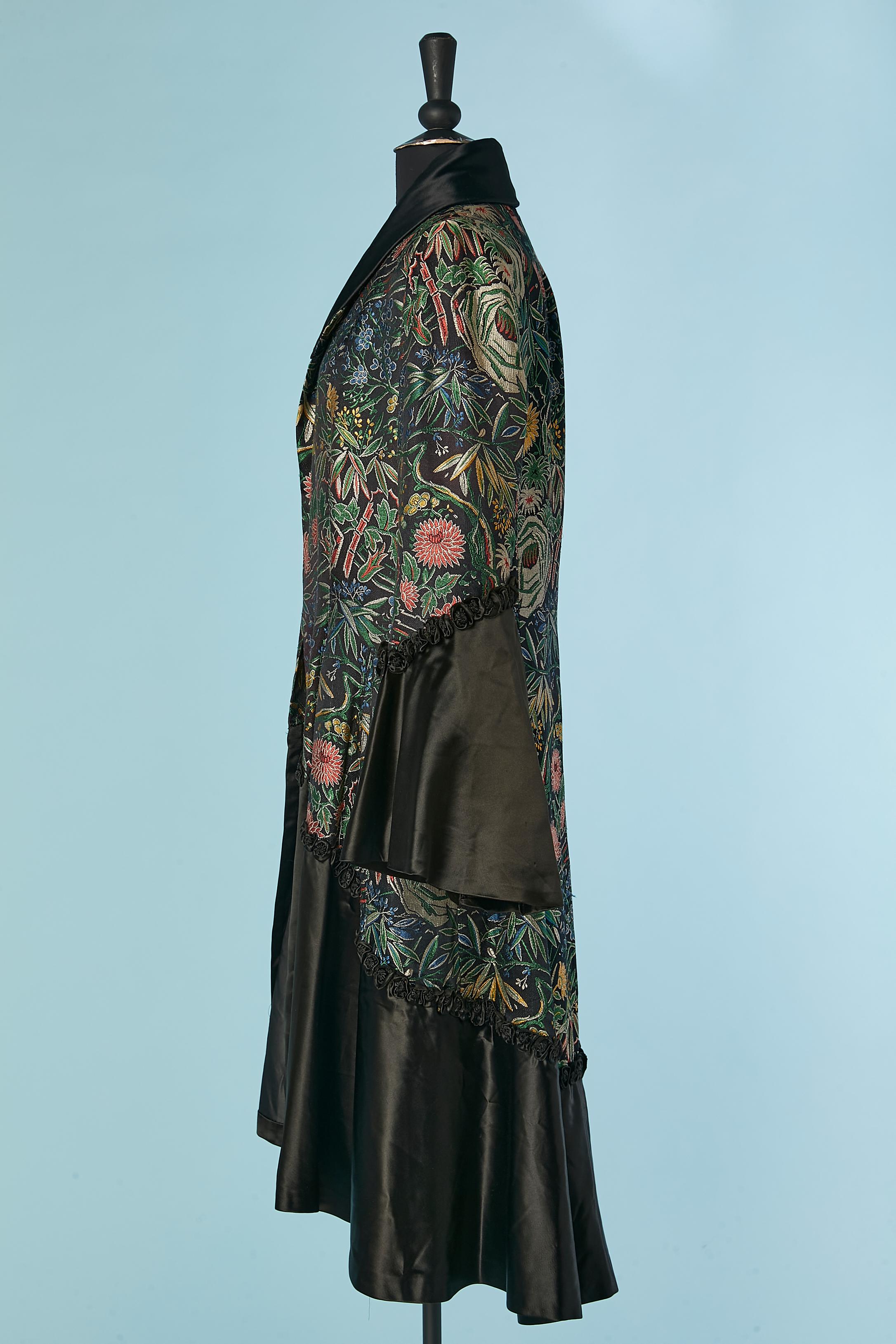 Women's Brocade and black satin evening coat Circa 1925 For Sale