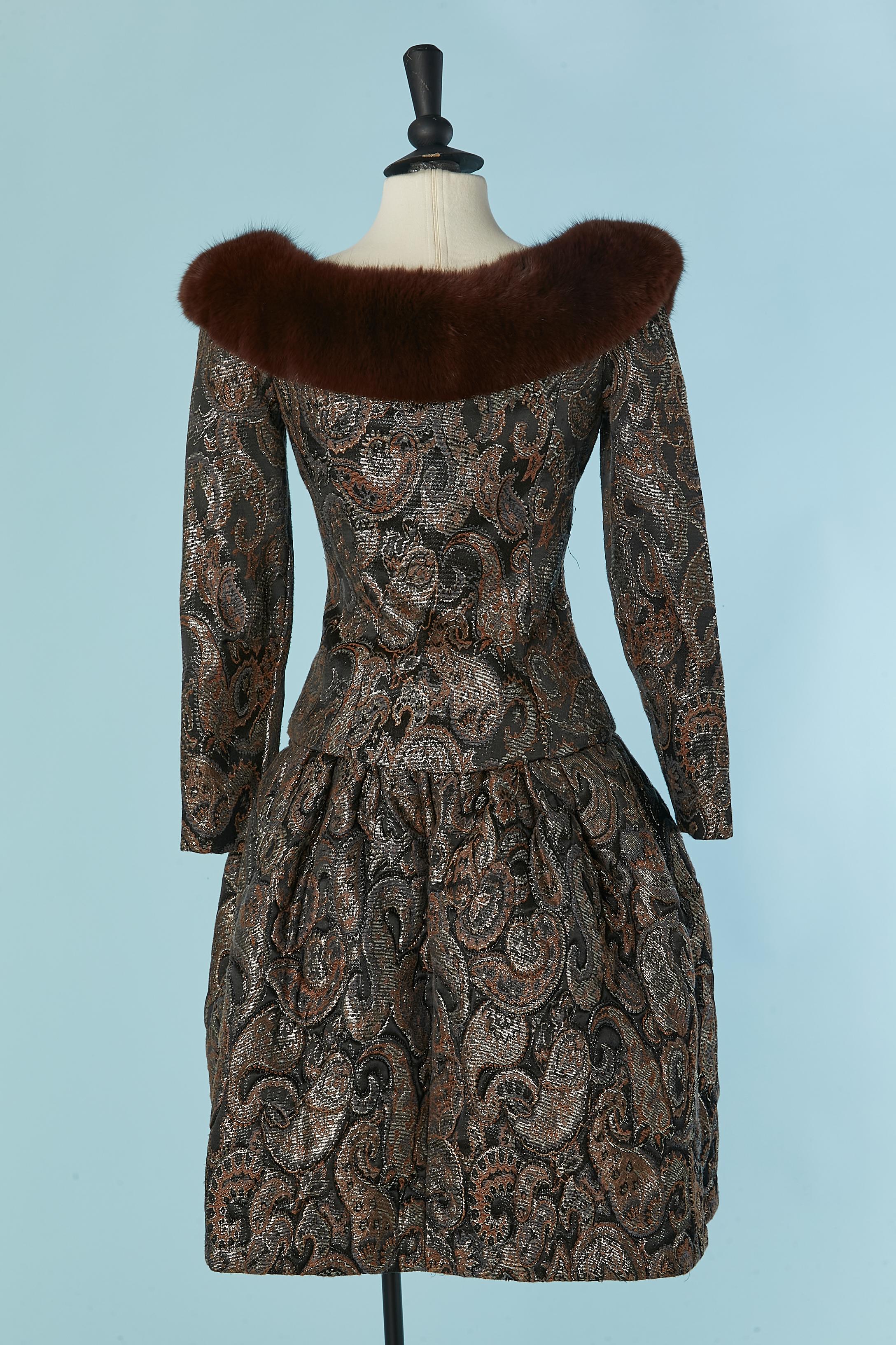 Brocade skirt suit with fur edge on the jacket and padded skirt VICTOR COSTA in vendita 1