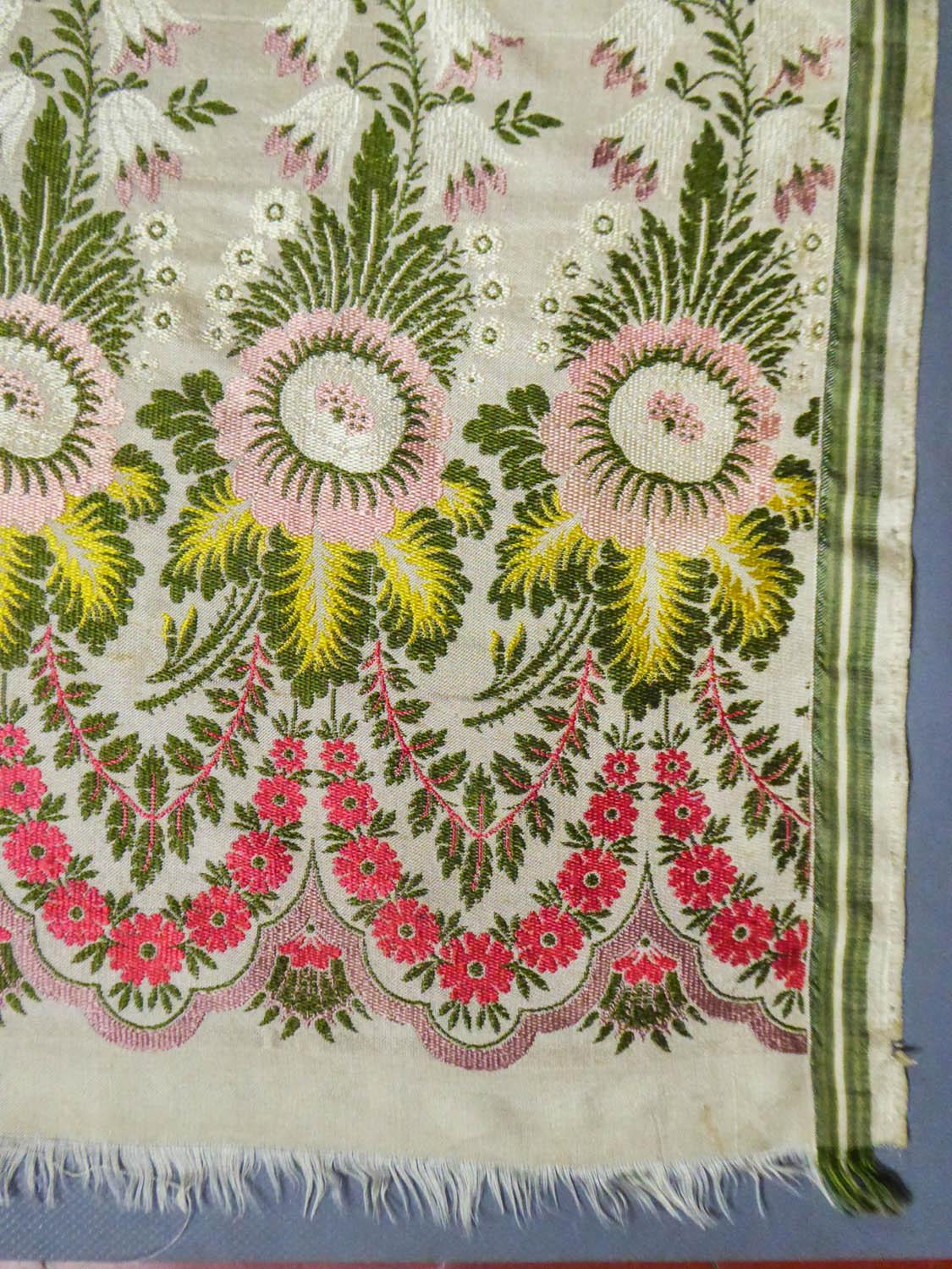 Women's or Men's A Lampas Brocaded Silk Scarf - Spitalfield Manufacture England Circa 1820-1840