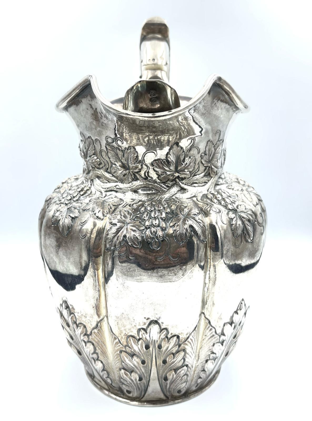 Victorian 925 sterling silver wine pitcher Jonh Tapley London 1837 For Sale 2
