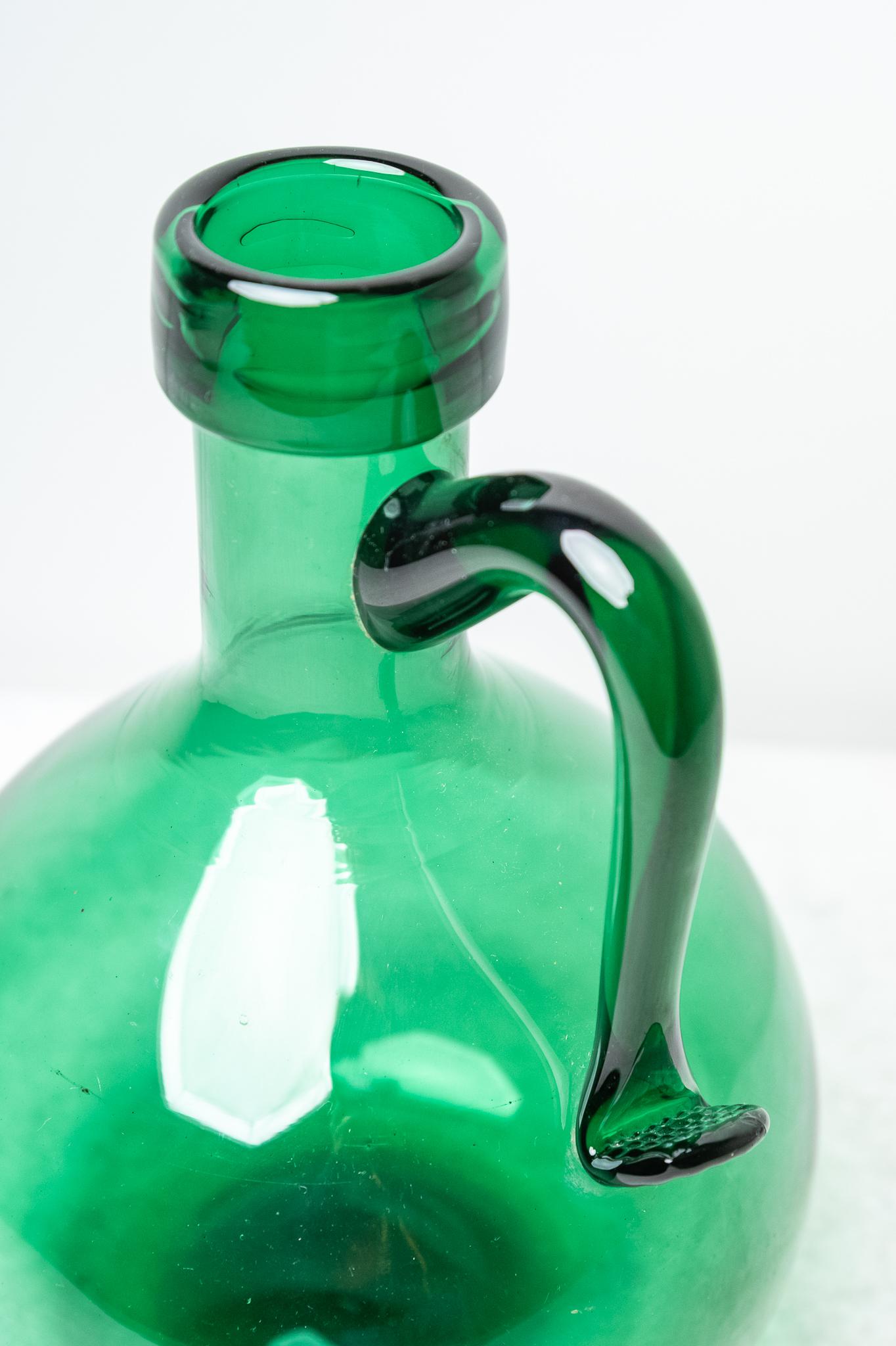 Mid-Century moderno Brocca in vetro verde, Anni '50 in vendita