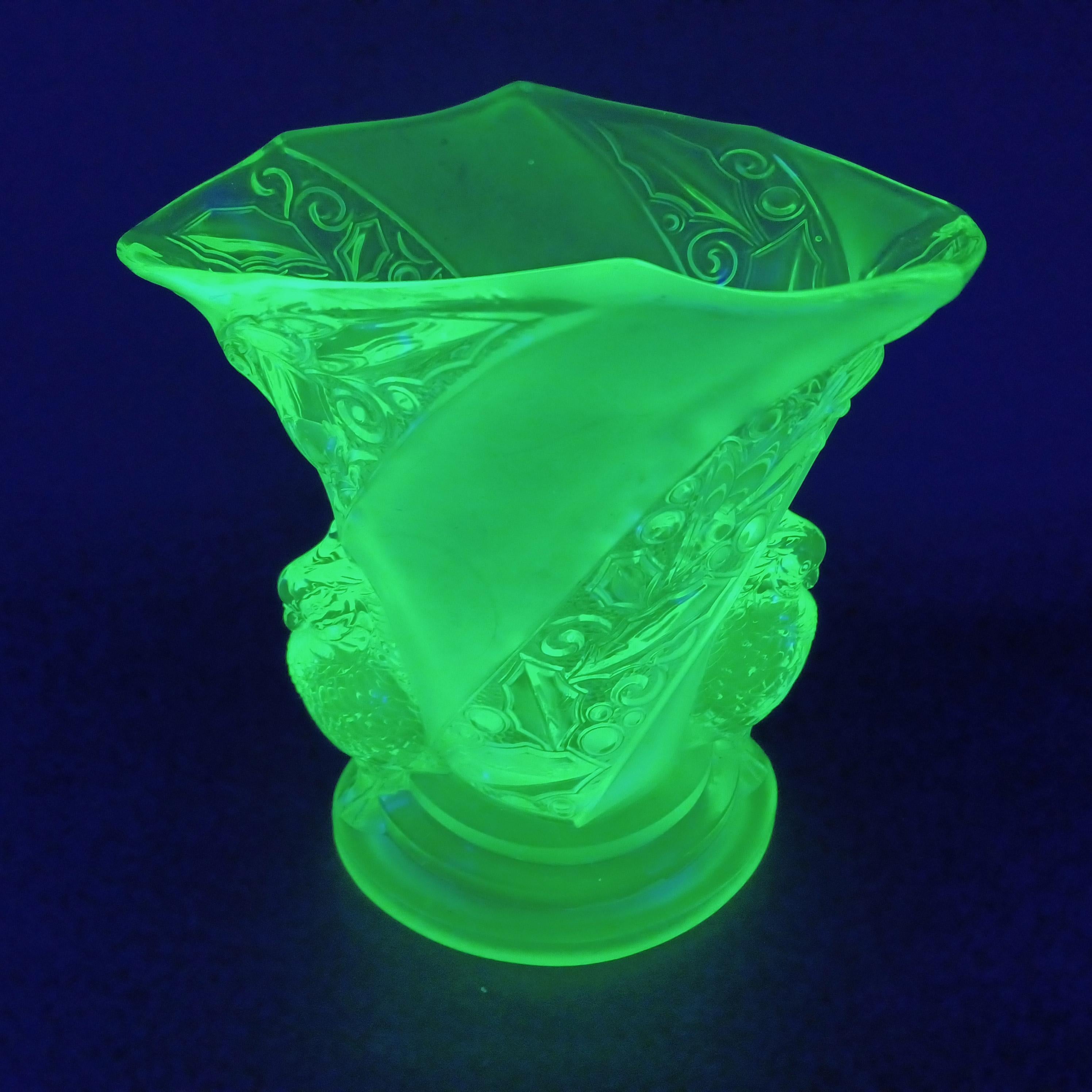 German Brockwitz Art Deco Uranium Green Glass 'Parakeet' Bird Vase For Sale