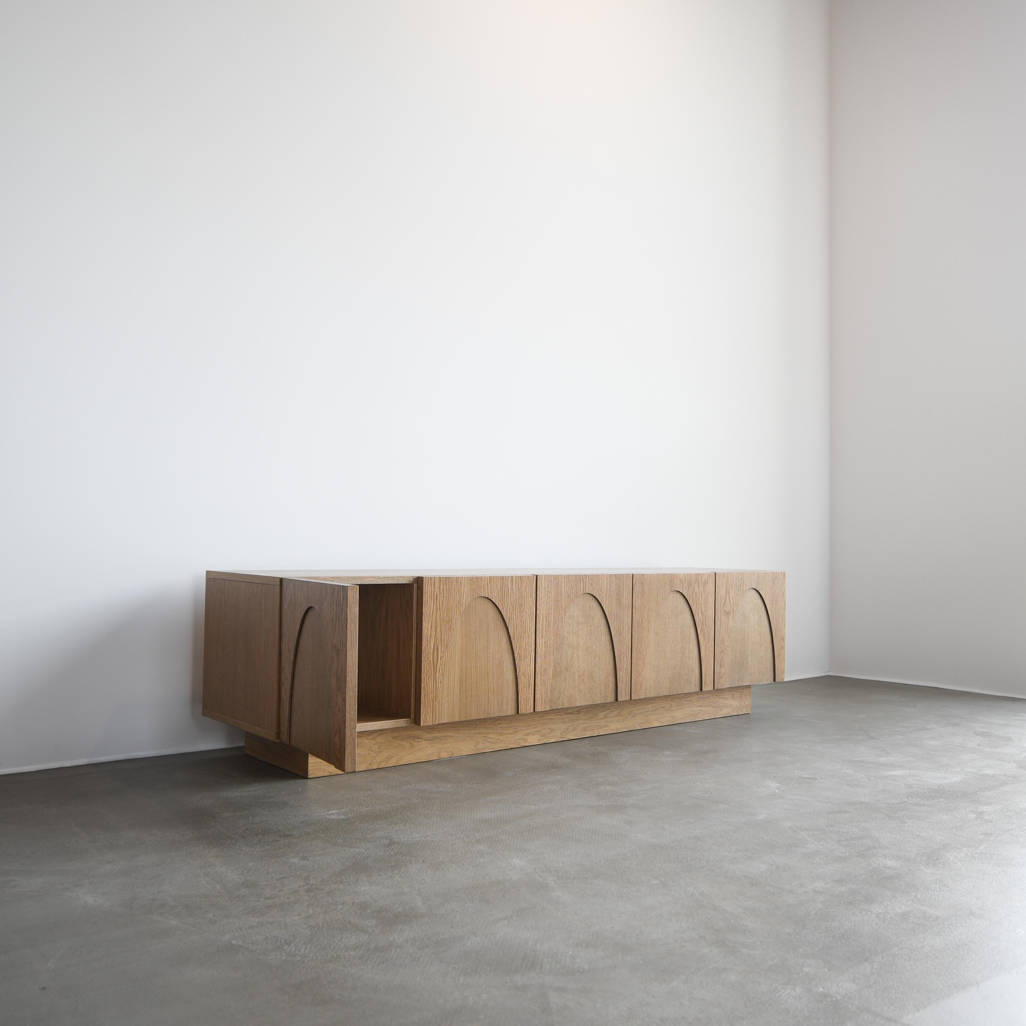 Tacheté Armoire Brok par Pastform en vente