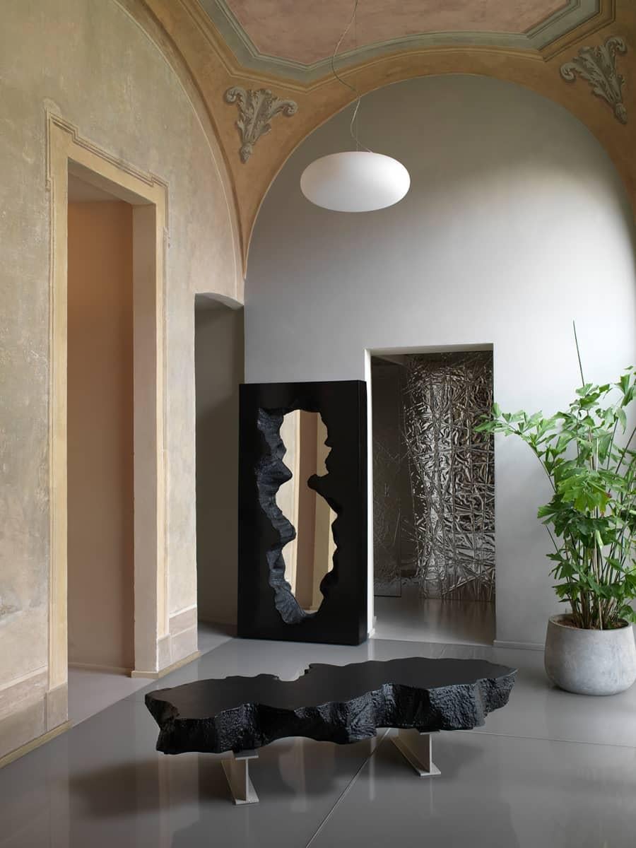 Gufram continues it's collaboration with the famous New York studio Snarkitecture: after the BROKEN MIRROR.