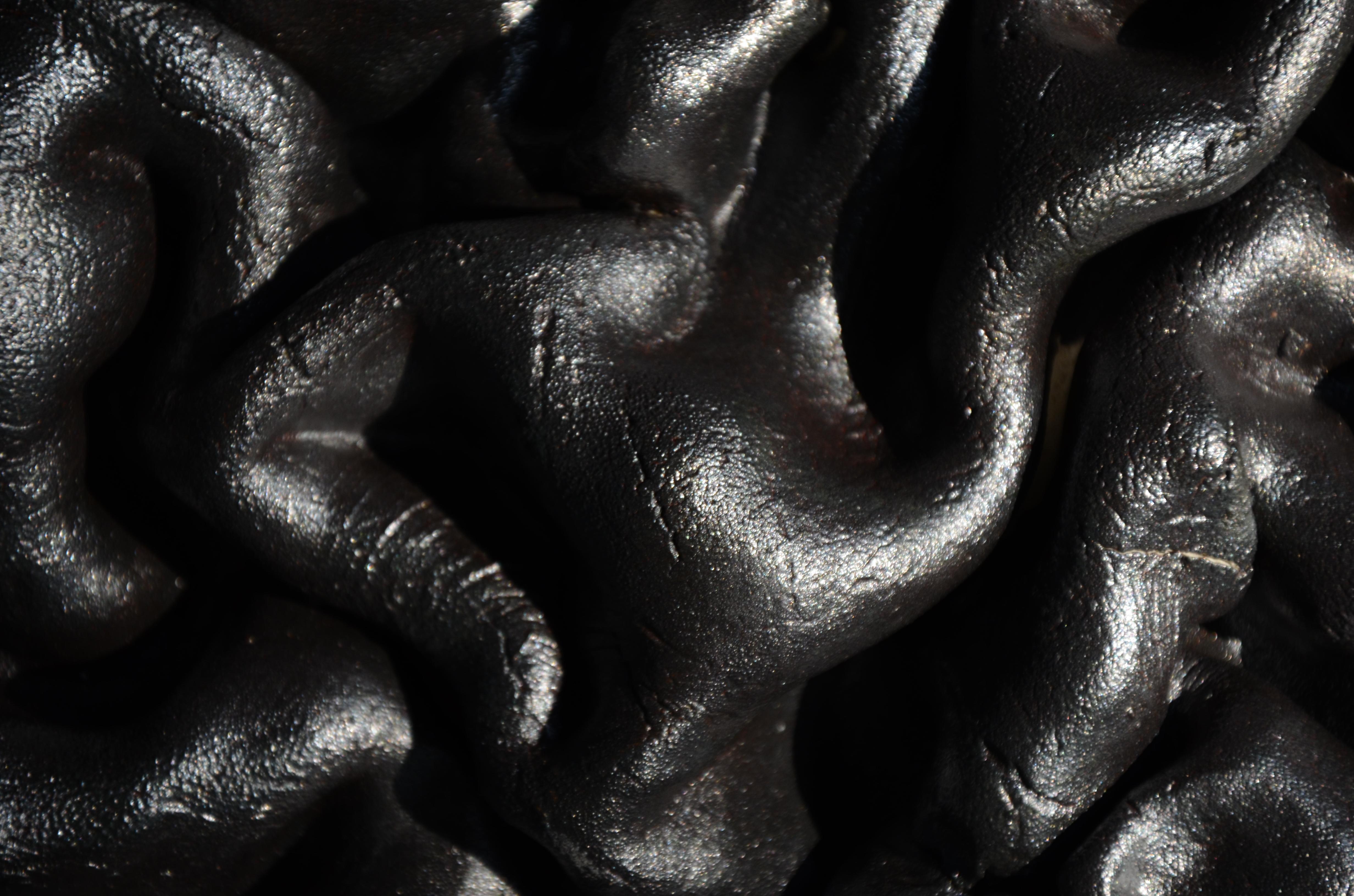 Sculpture en peau de bronze de Vica Ceramica Neuf - En vente à Geneve, CH