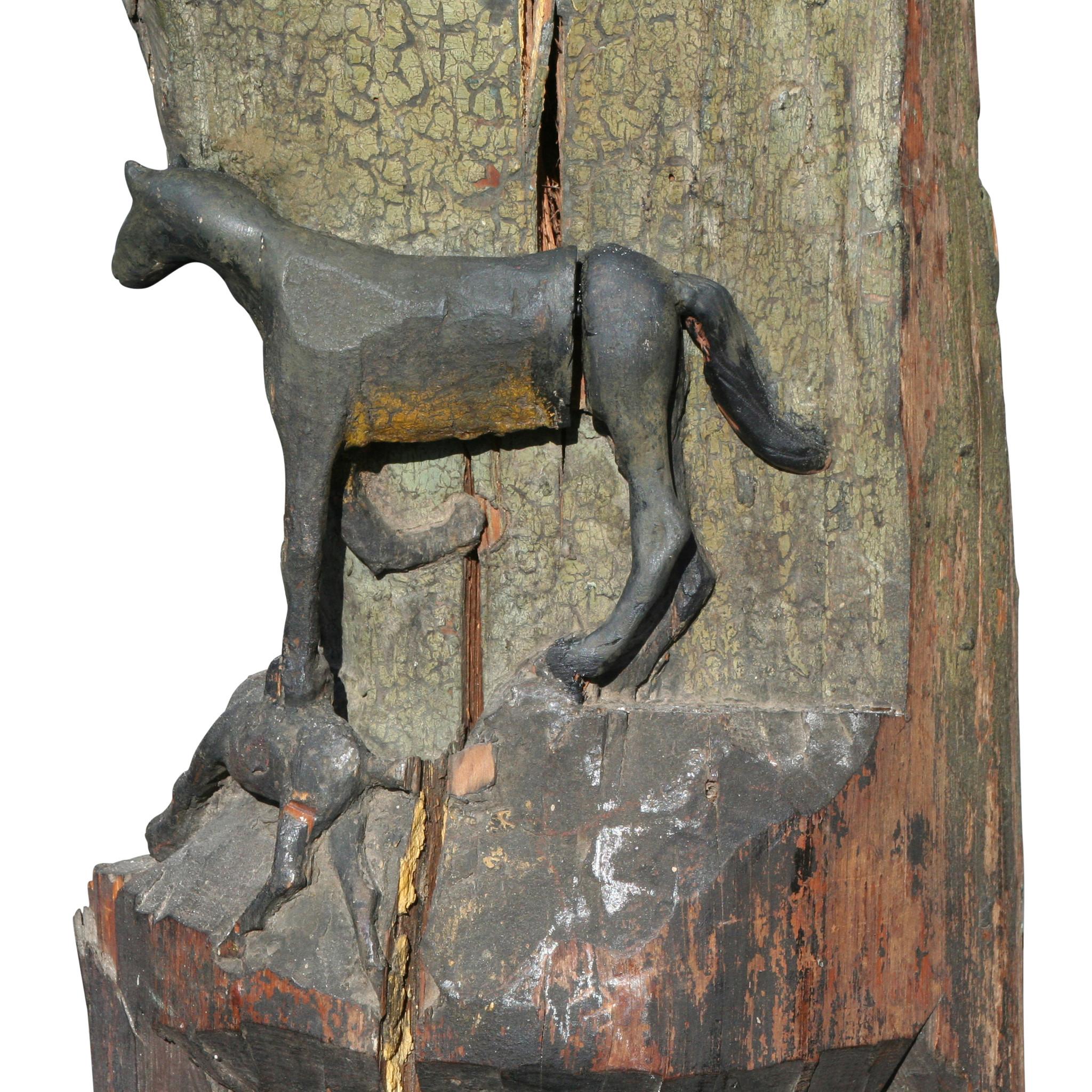 „Bronco“ Totem von Charlie Miller (Geschnitzt) im Angebot