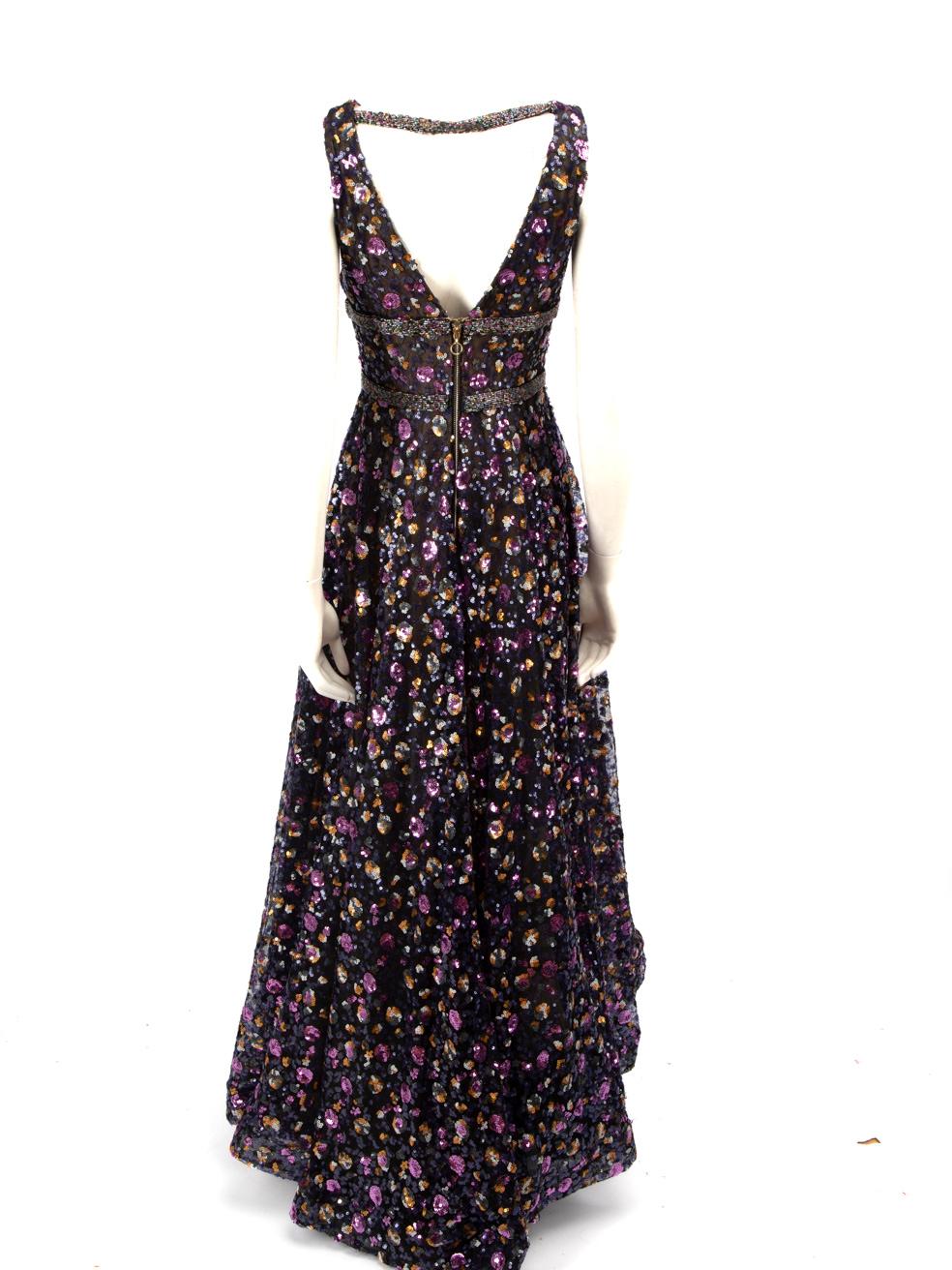 Noir Robe à col en V ornée de sequins bronze et Banco, taille S en vente