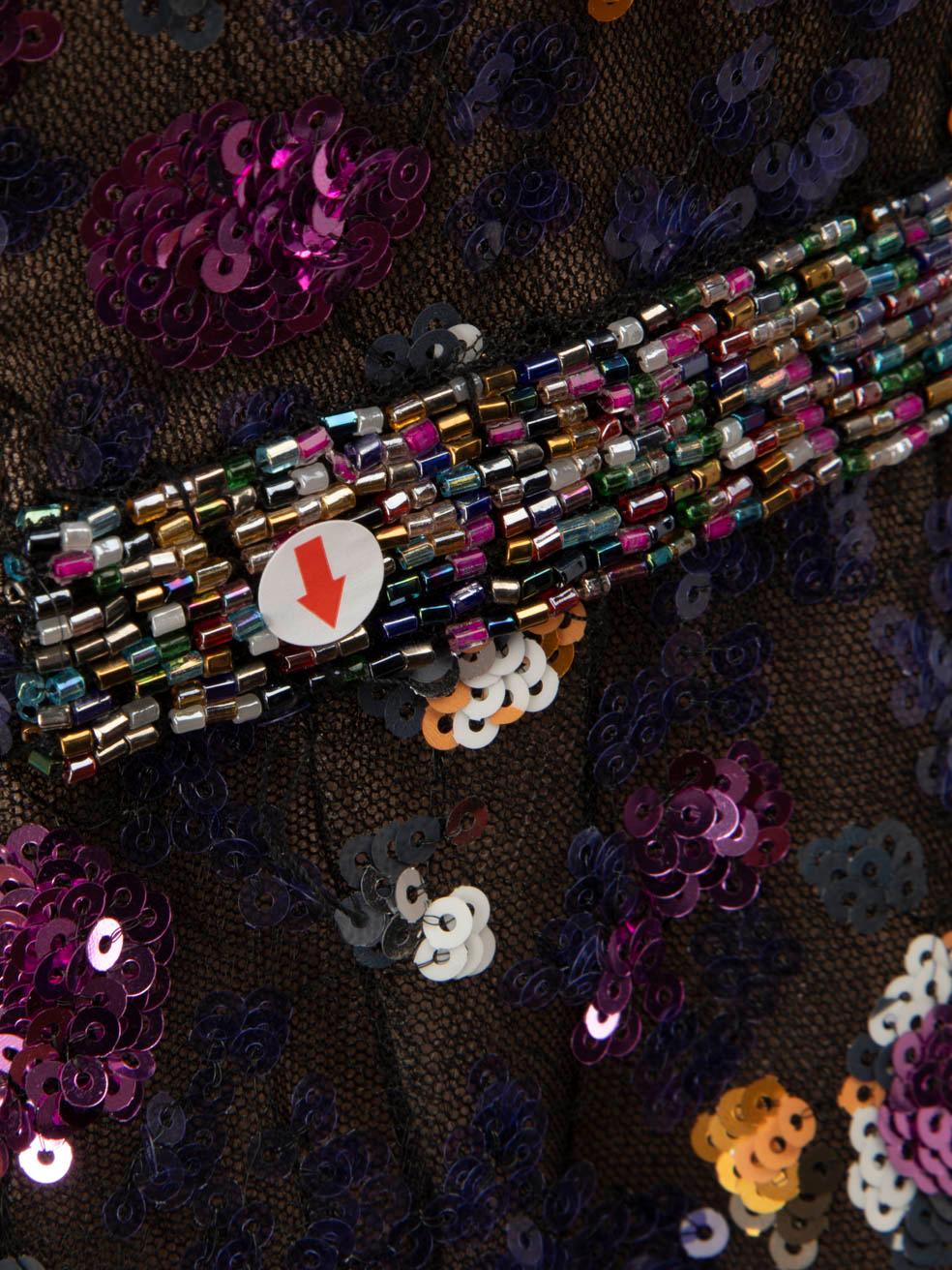 Robe à col en V ornée de sequins bronze et Banco, taille S en vente 1
