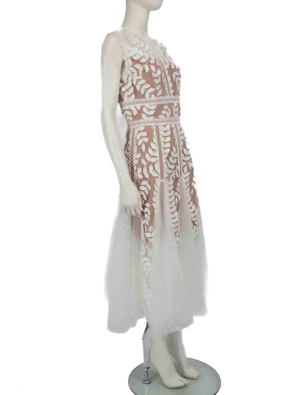 CONDITION is Never worn, with tags. No visible wear to dress is evident on this new Bronx and Banco designer resale item.
 
 
 
 Details
 
 
 White
 
 Polyester
 
 Dress
 
 Midi
 
 Leaf embroidery
 
 Sheer
 
 Sleeveless
 
 Round neck
 
 Back zip