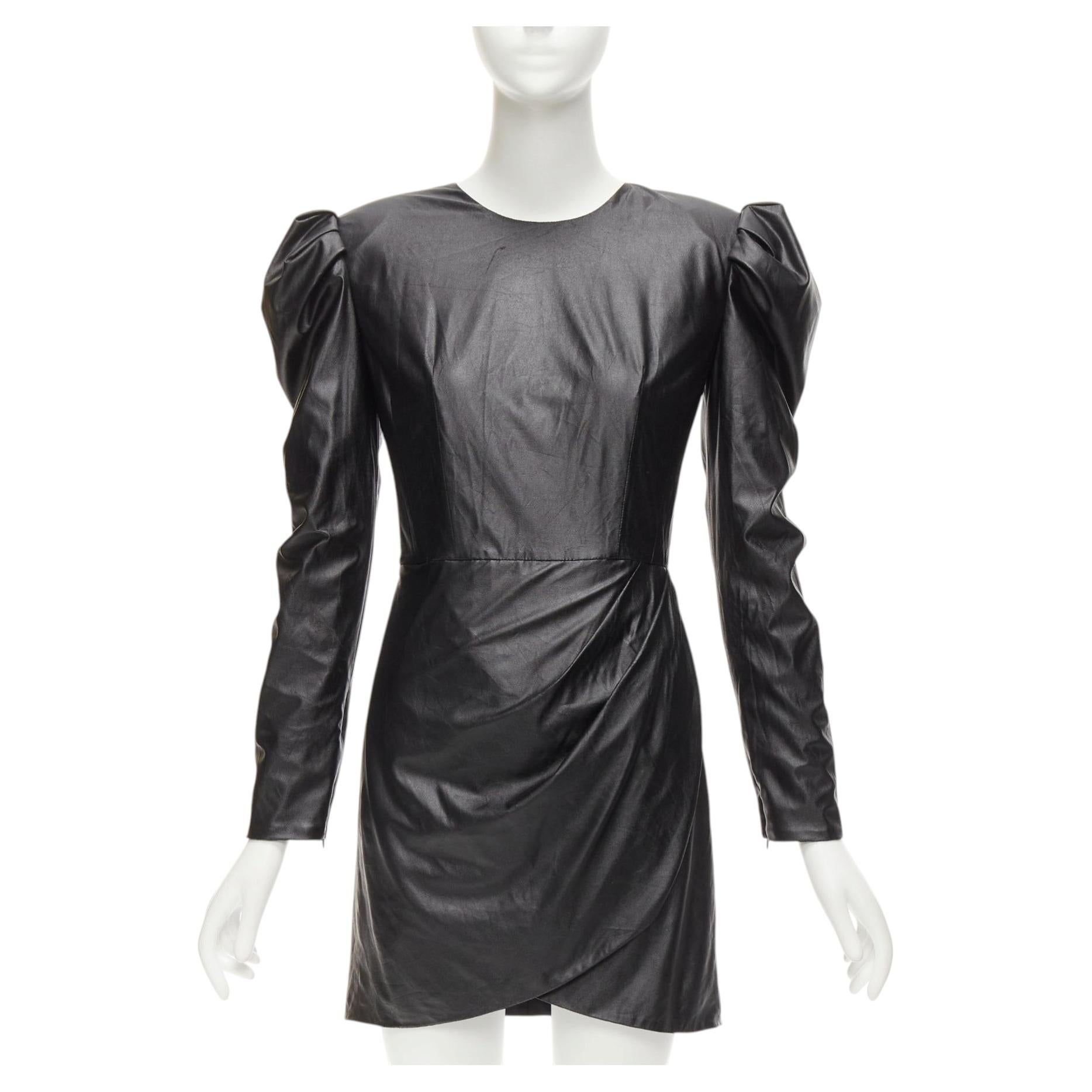 BRONX & BANCO noir tissu enduit jupe drapée épaule bouffante mini robe XS en vente