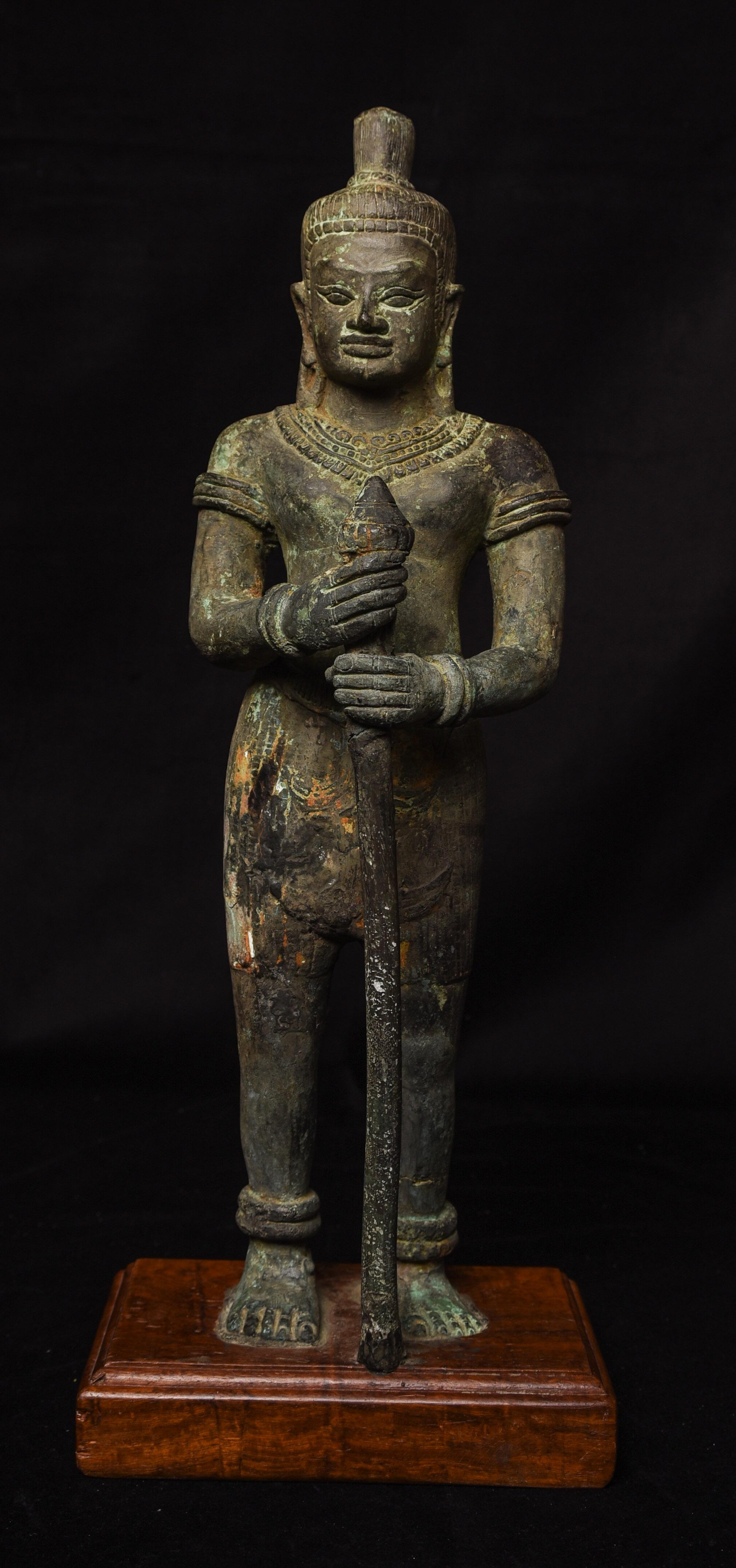 Large Well cast bronze 10-11thC Cambodian Khmer Era  Guardian Figure. The dating may be a century or two earlier or later, but this is a large, Angkor Wat period piece.  Wear as seen in the photos.  - 19