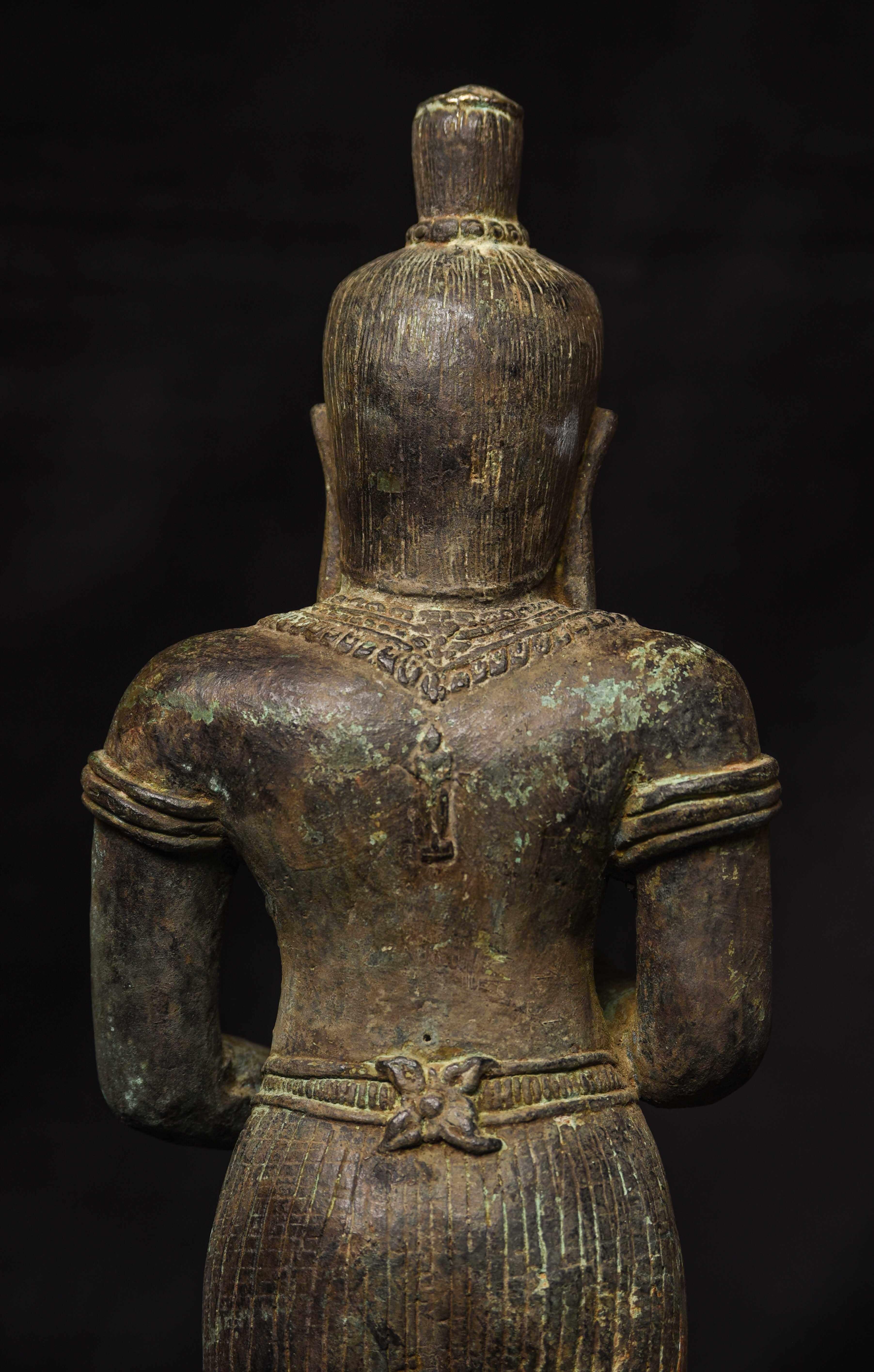 Bronze 10-11thC Cambodian Khmer Era  Guardian Figure. For Sale 2