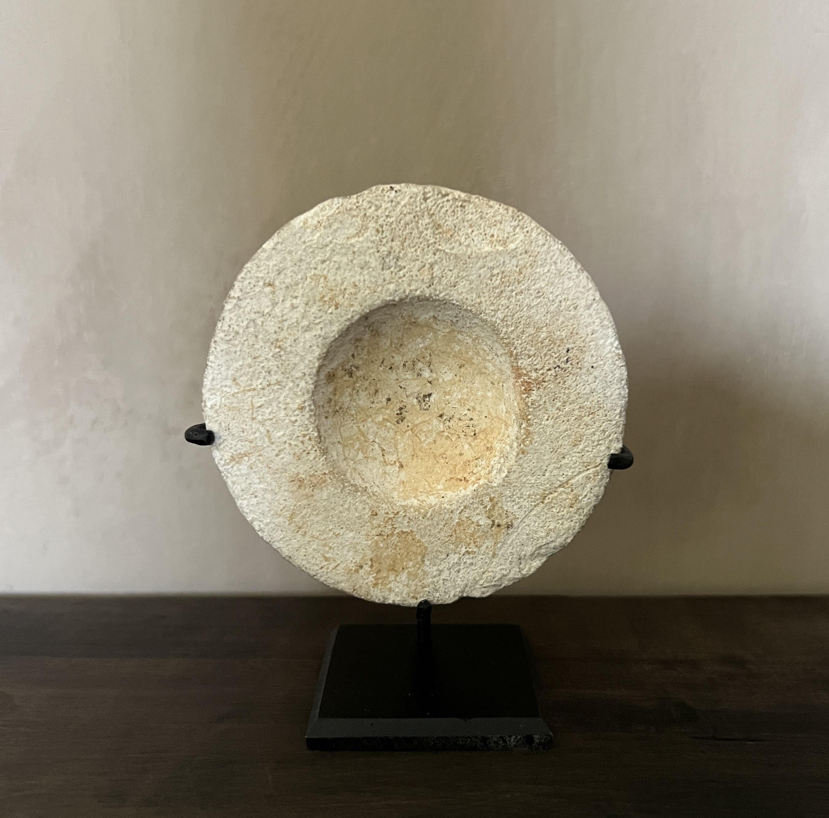 Bronze age stone cup For Sale 3