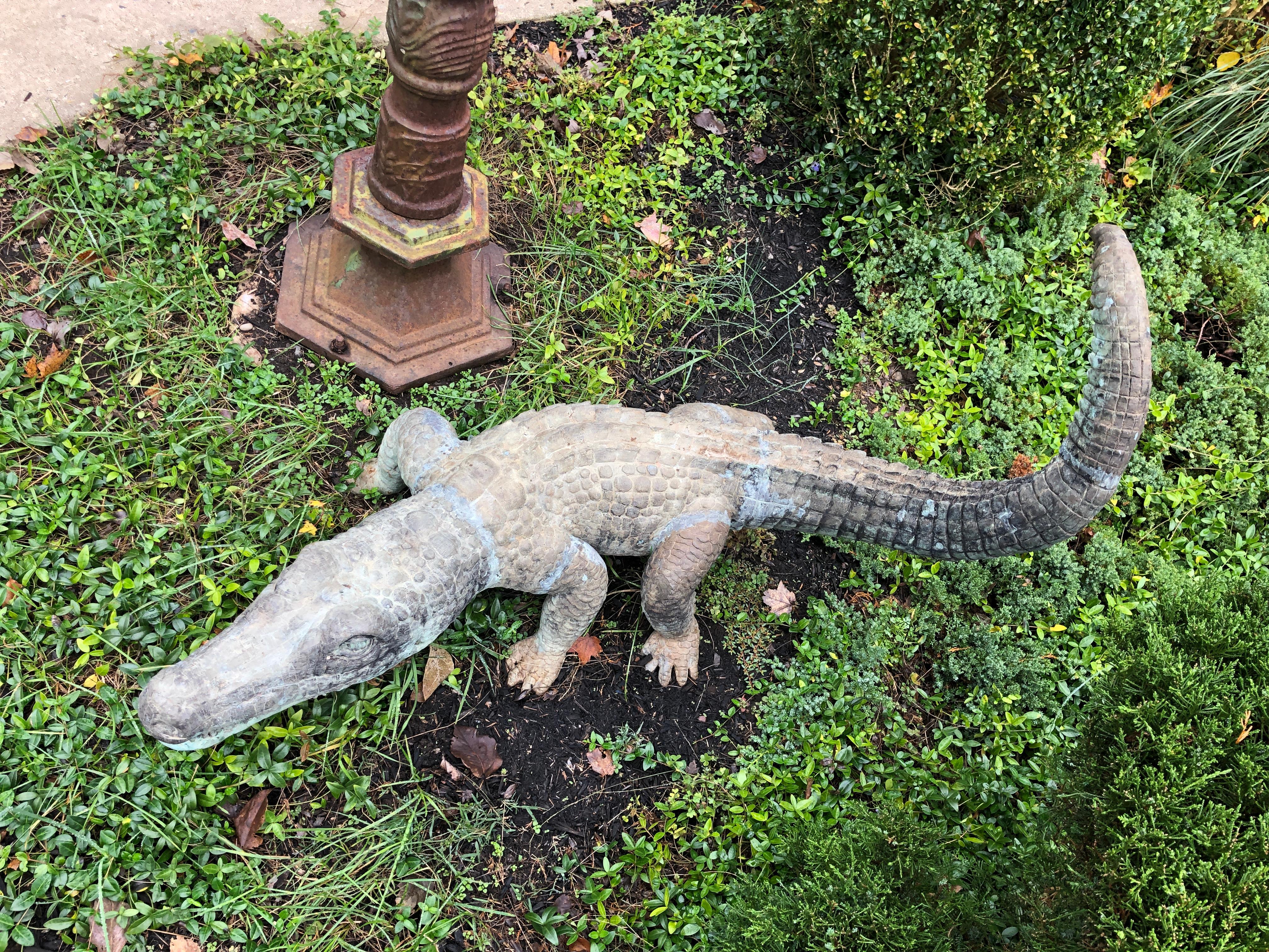 Vintage-Alligator aus Bronze in Lebensgröße im Angebot 1