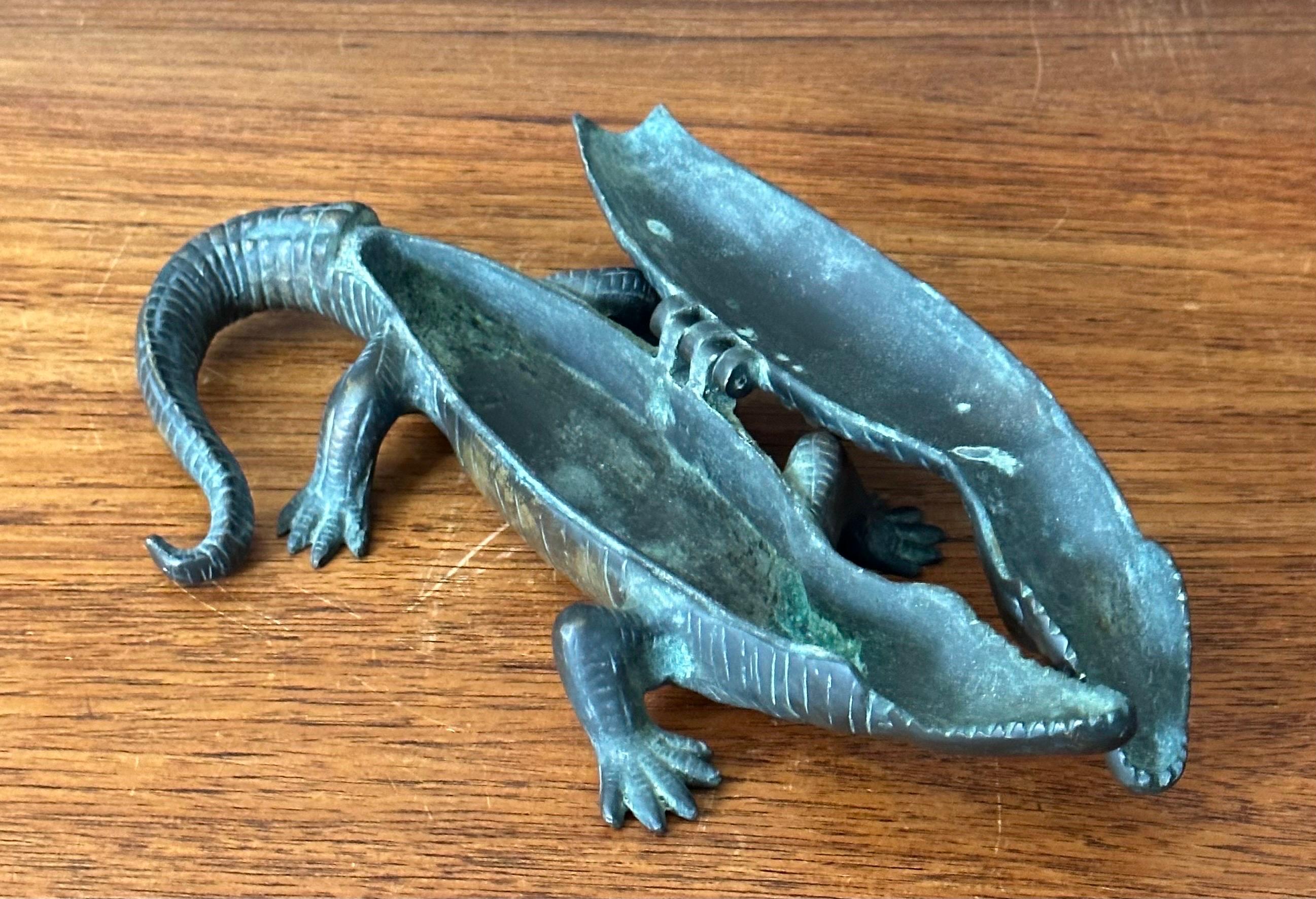 Bronze Alligator Sculpture / Box by Arthur Court In Good Condition For Sale In San Diego, CA