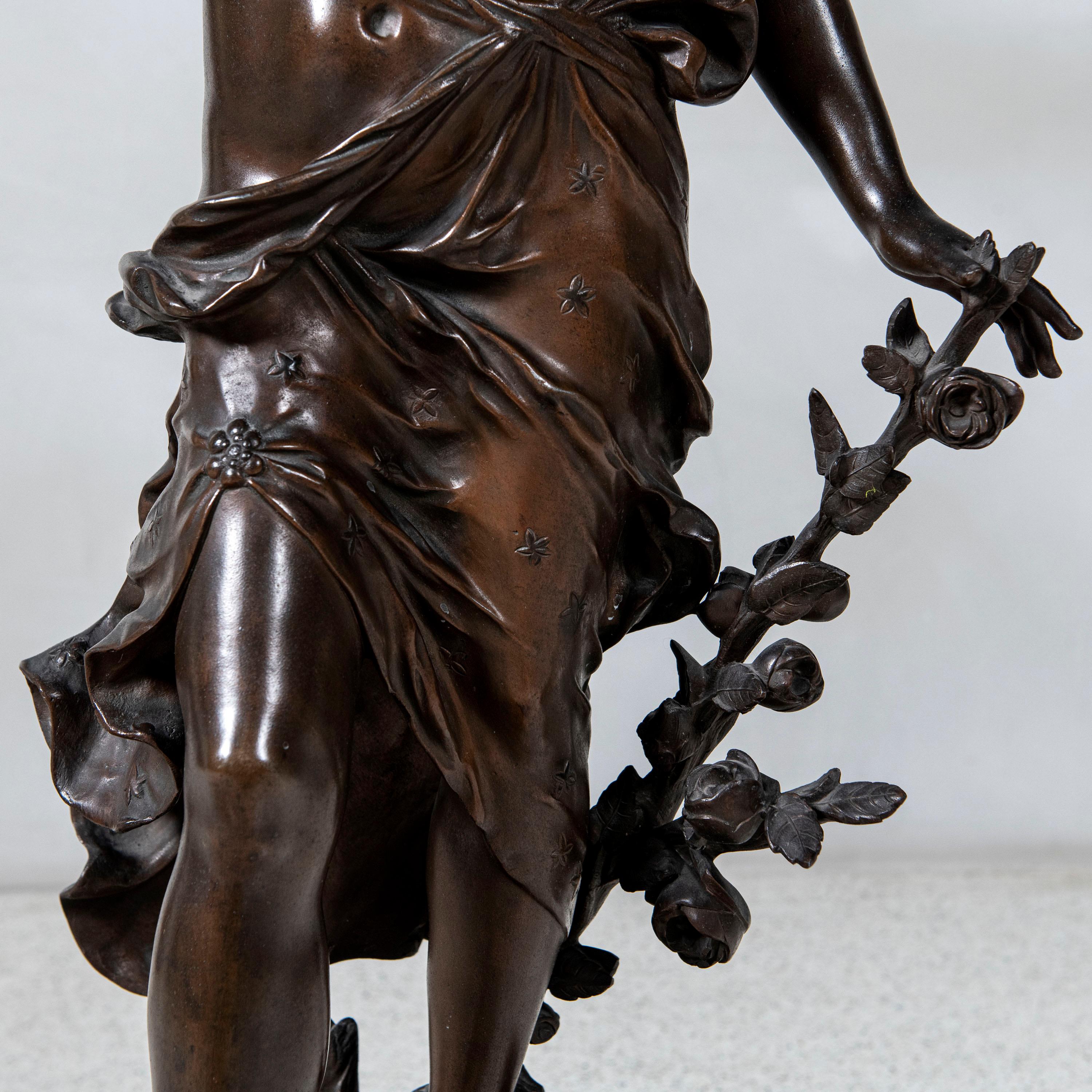 Bronze Alloy Sculpture, Signed L. Moreau, France, Late 19th Century For Sale 1