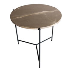 Mesa auxiliar Amani de bronce by Croft House