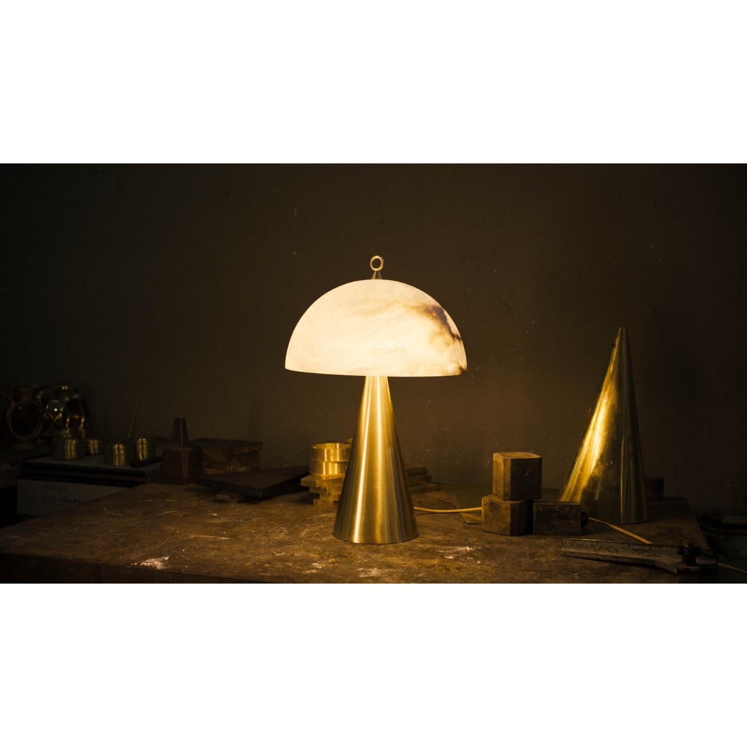 Lámpara de mesa Fungotto de bronce y alabastro by MATLIGHT Milano en venta 6