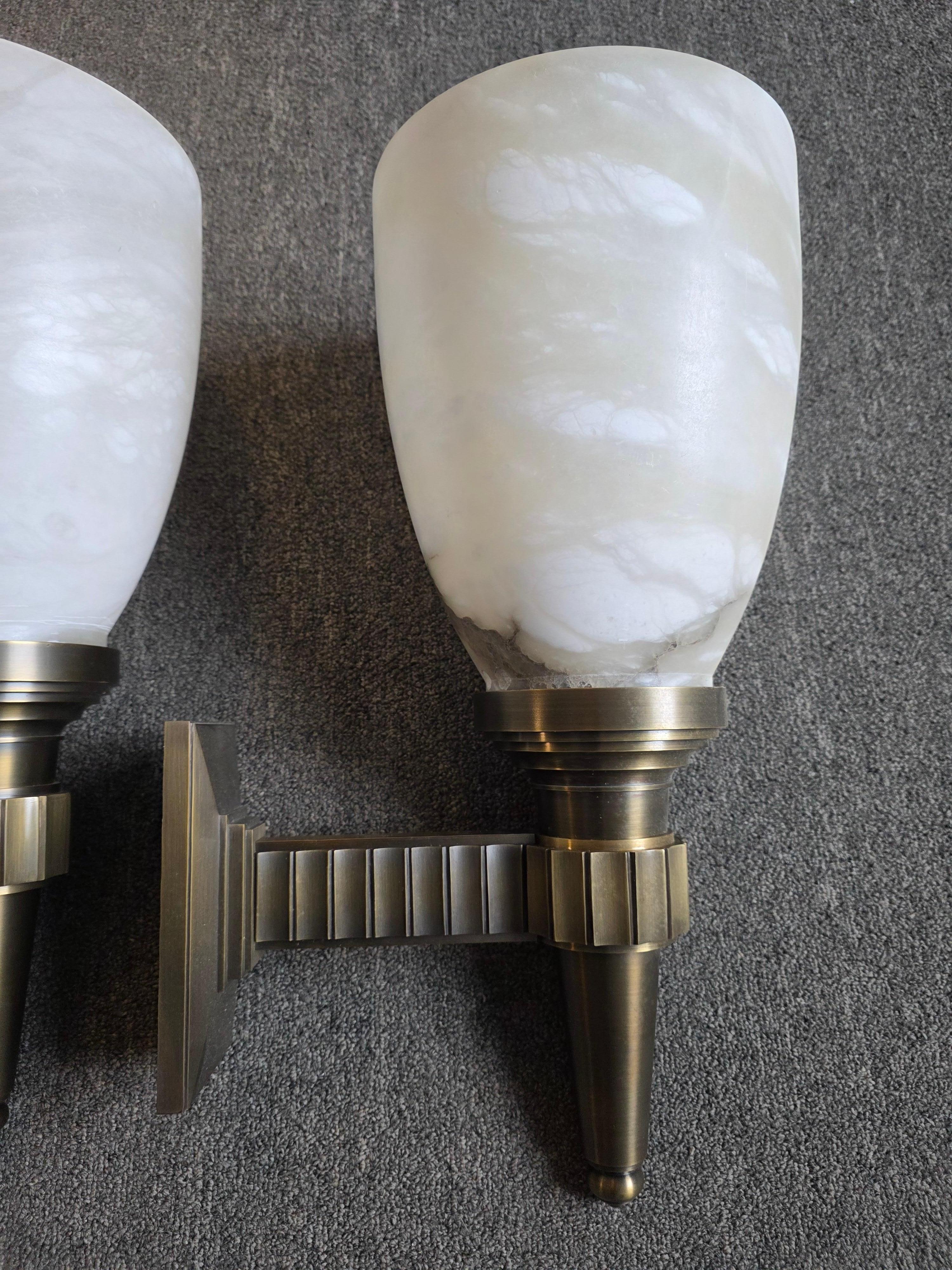 Apliques de bronce y alabastro de Thierry Despont Bronce en venta