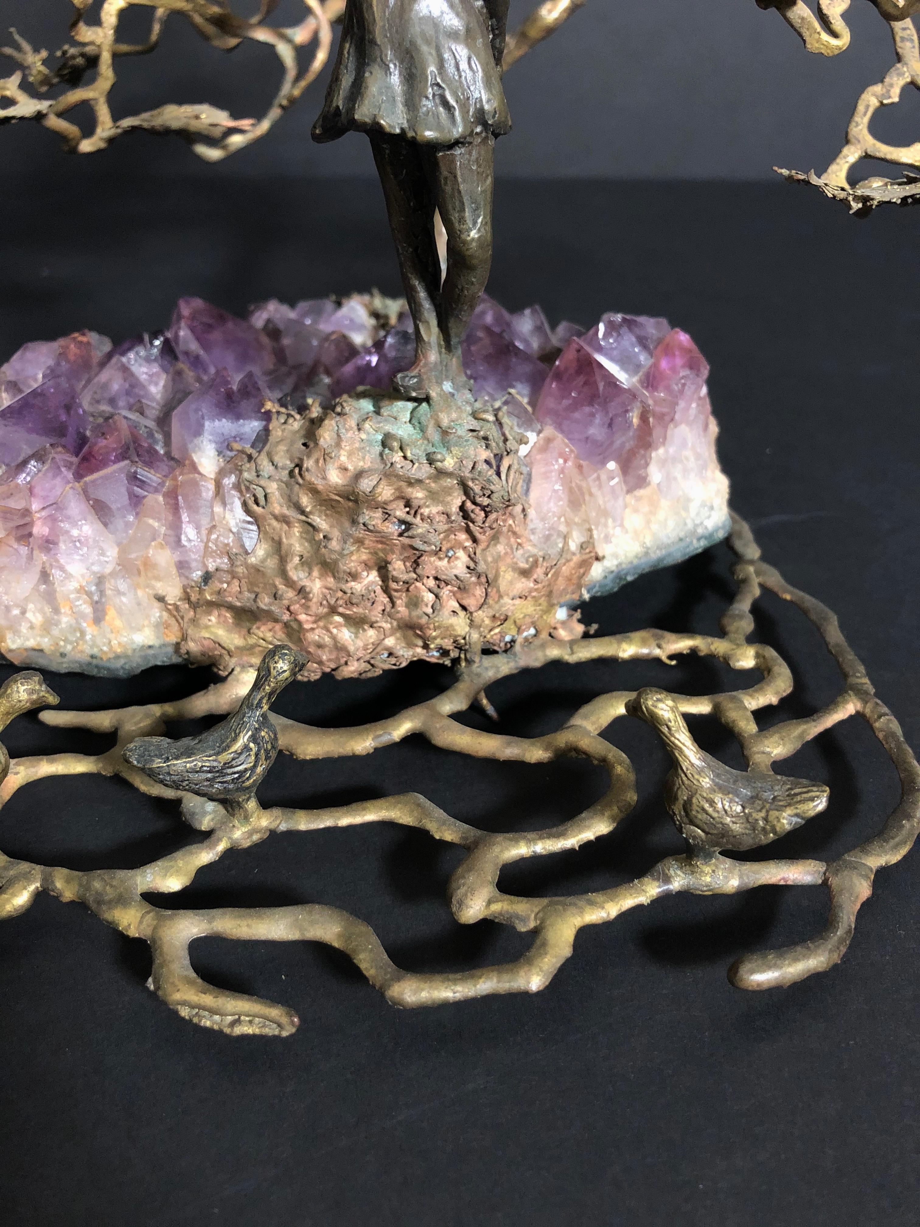 Bronze- und Amethyst-Skulptur eines jungen Mädchens und eines Baumes von Ron Bertocchi (amerikanisch) im Angebot