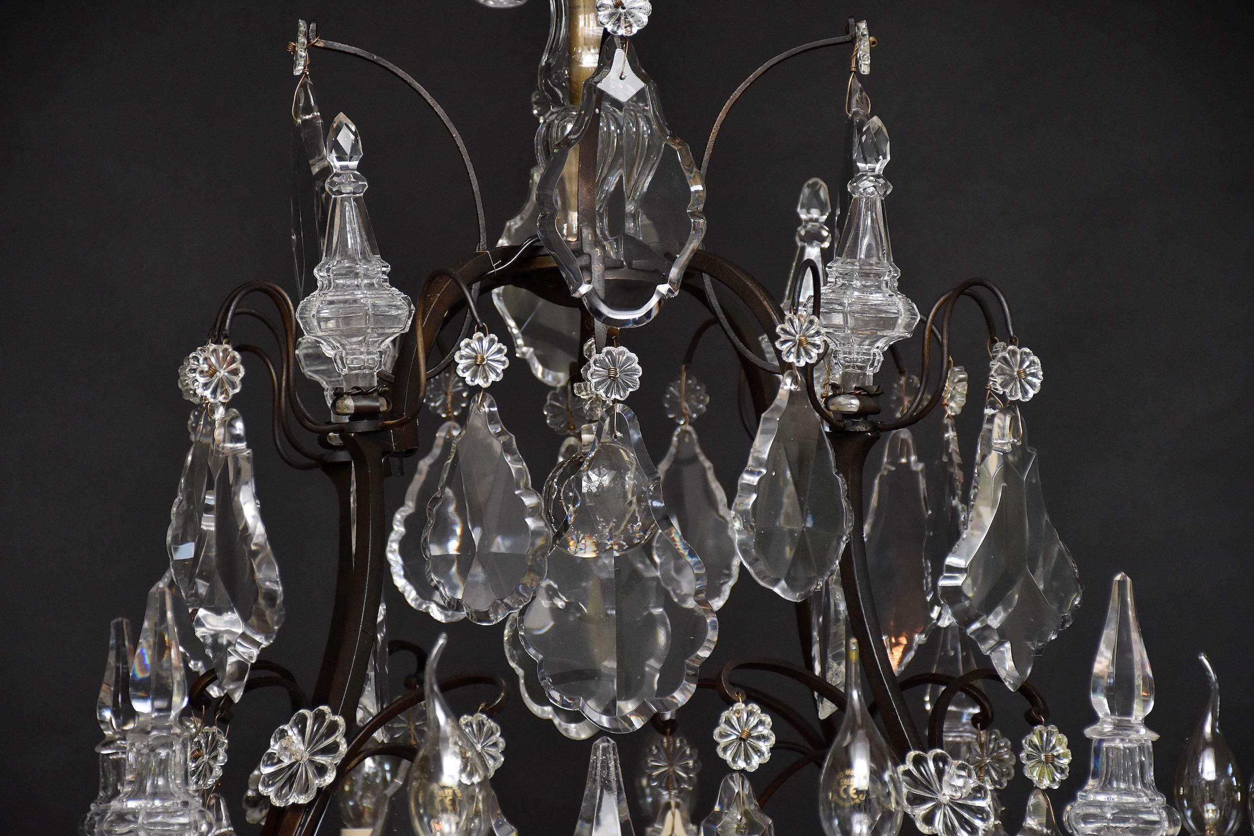 Bronze Lustre français en bronze et cristal Baccarat dans le style Louis XV en vente