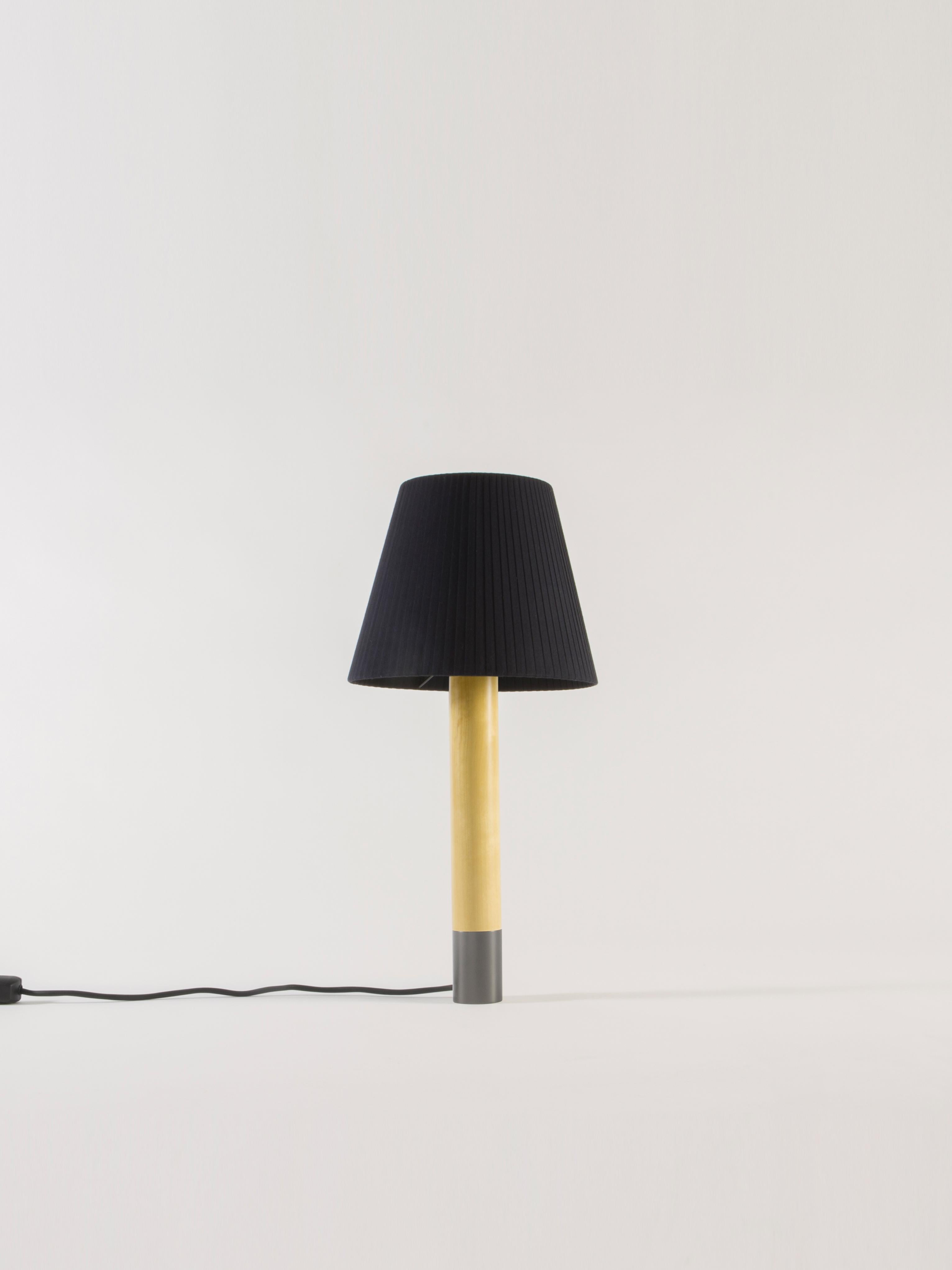 Bronze and Black Básica M1 Table Lamp by Santiago Roqueta, Santa & Cole For Sale 2