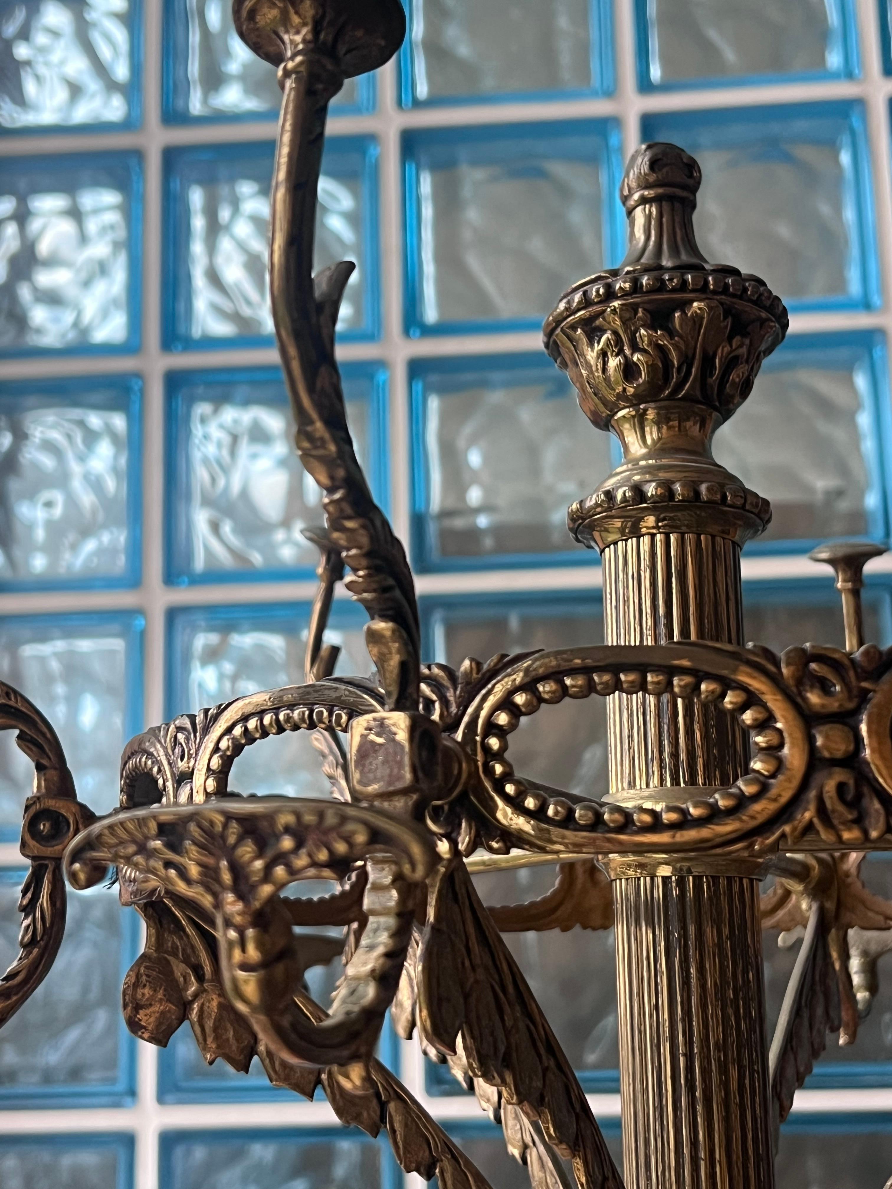 Bronze and Brass Burnished Art Nouveau Belle Epoque Hanger, Bronze Grifone Feet For Sale 1