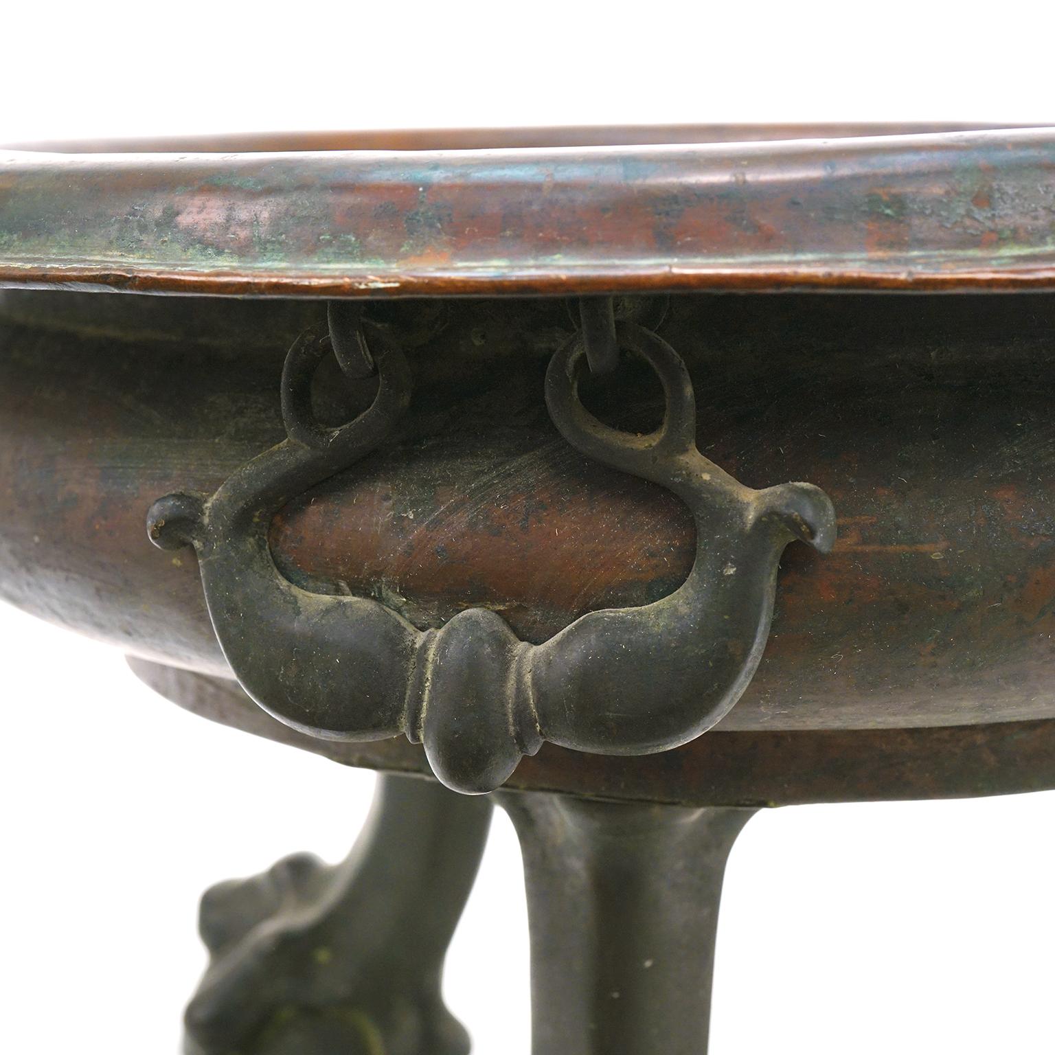 Bronze and Copper Planter Early 19th Century Straits Chinese In Good Condition In Litchfield, CT