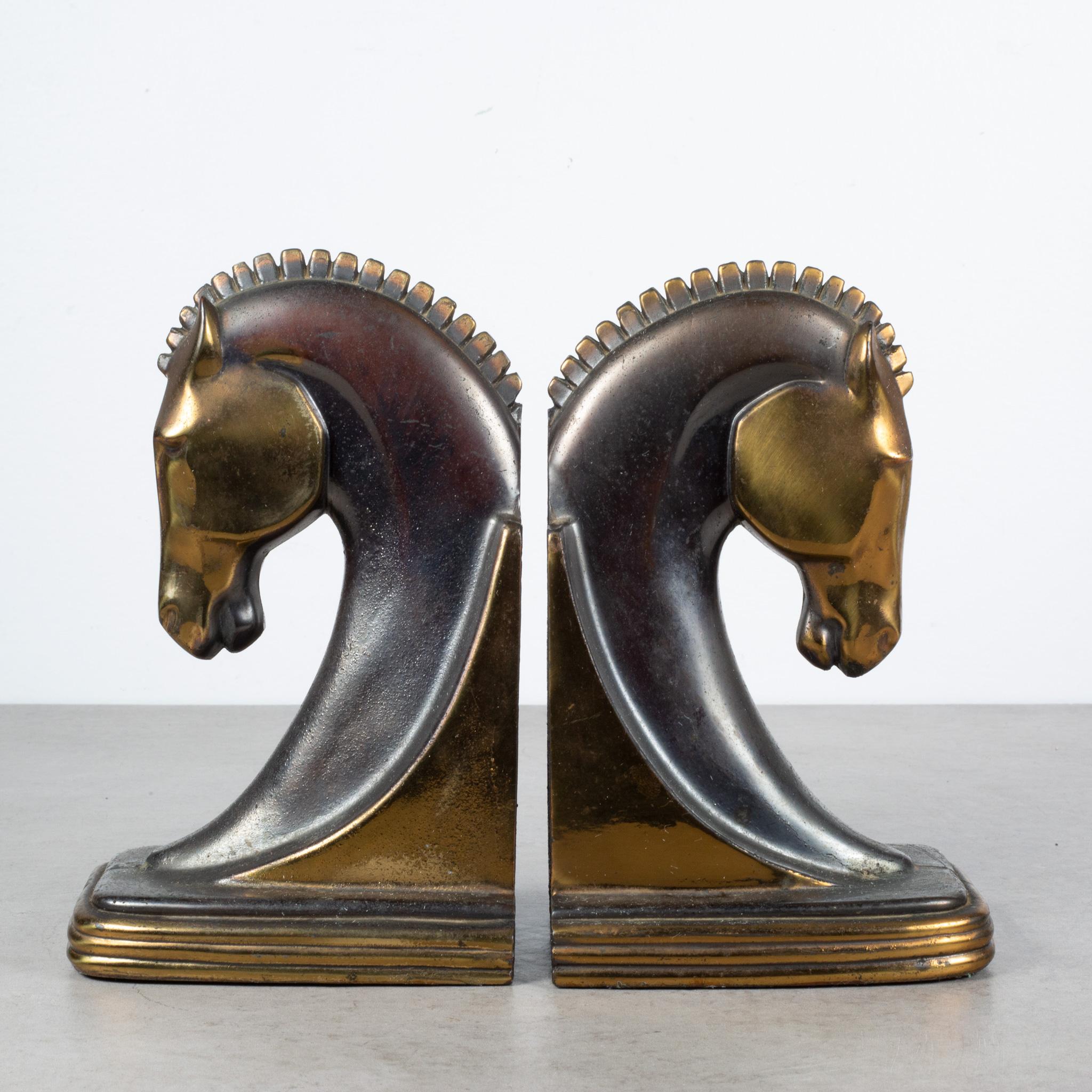 Bronze and Copper Plated Machine Age Trojan Horse Bookends by Dodge Inc. C.1930 In Good Condition In San Francisco, CA